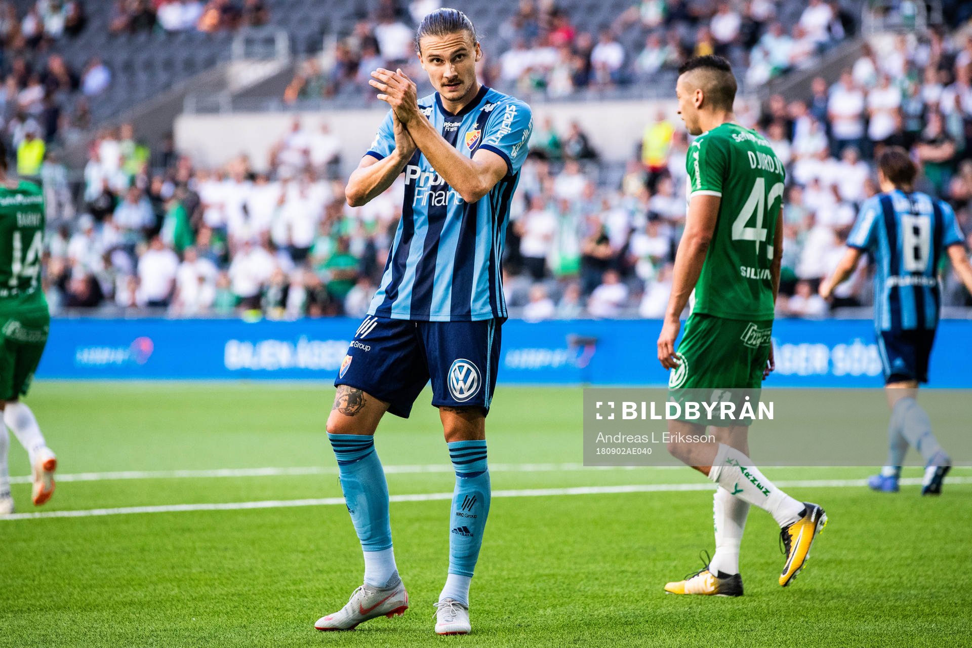 Djurgårdens Erik Johansson jublar efter fotbollsmatchen i Allsvenskan mellan Hammarby och Djurgården den 2 september 2018 i Stockholm.