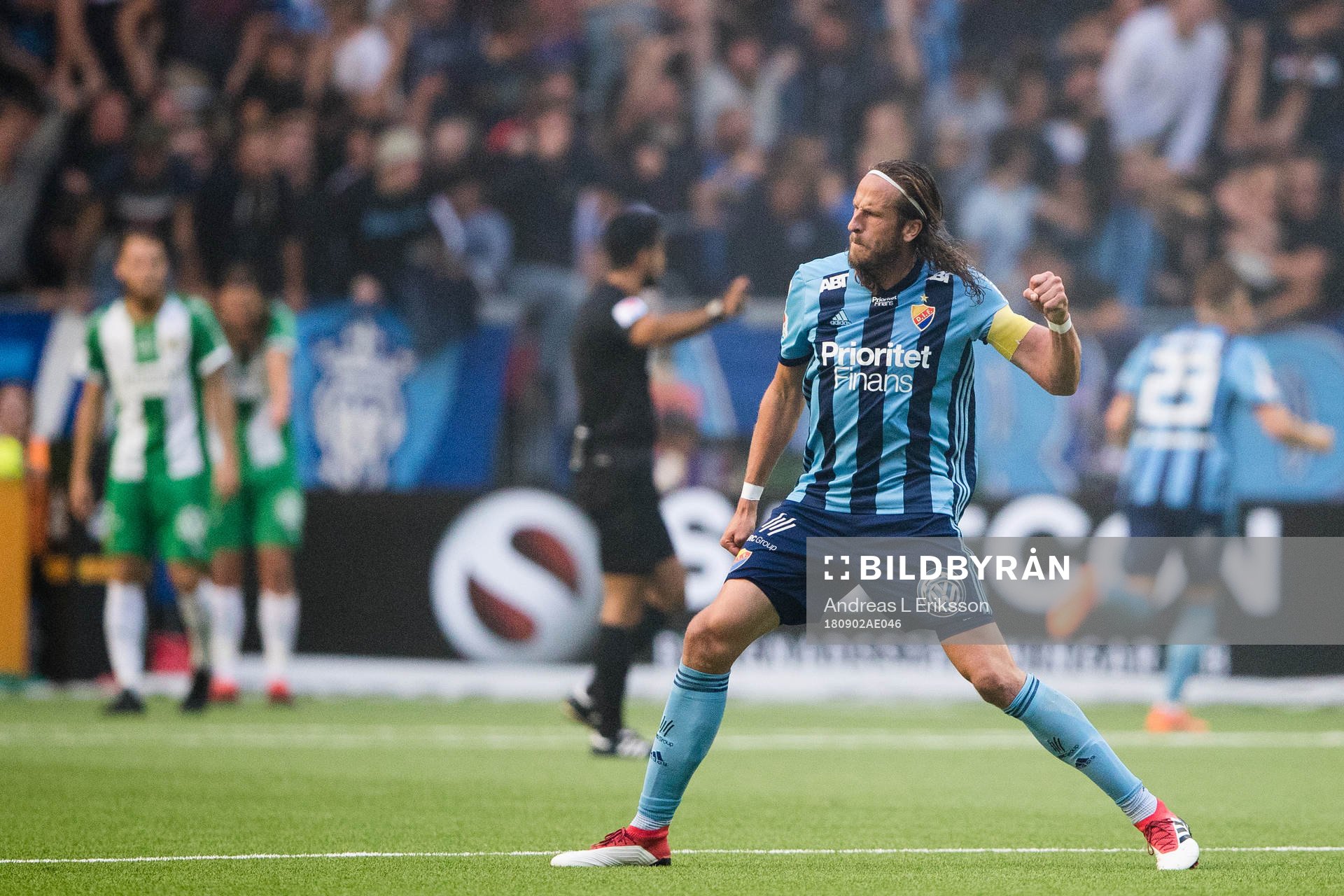 Djurgårdens Jonas Olsson jublar under fotbollsmatchen i Allsvenskan mellan Hammarby och Djurgården den 2 september 2018 i Stockholm.