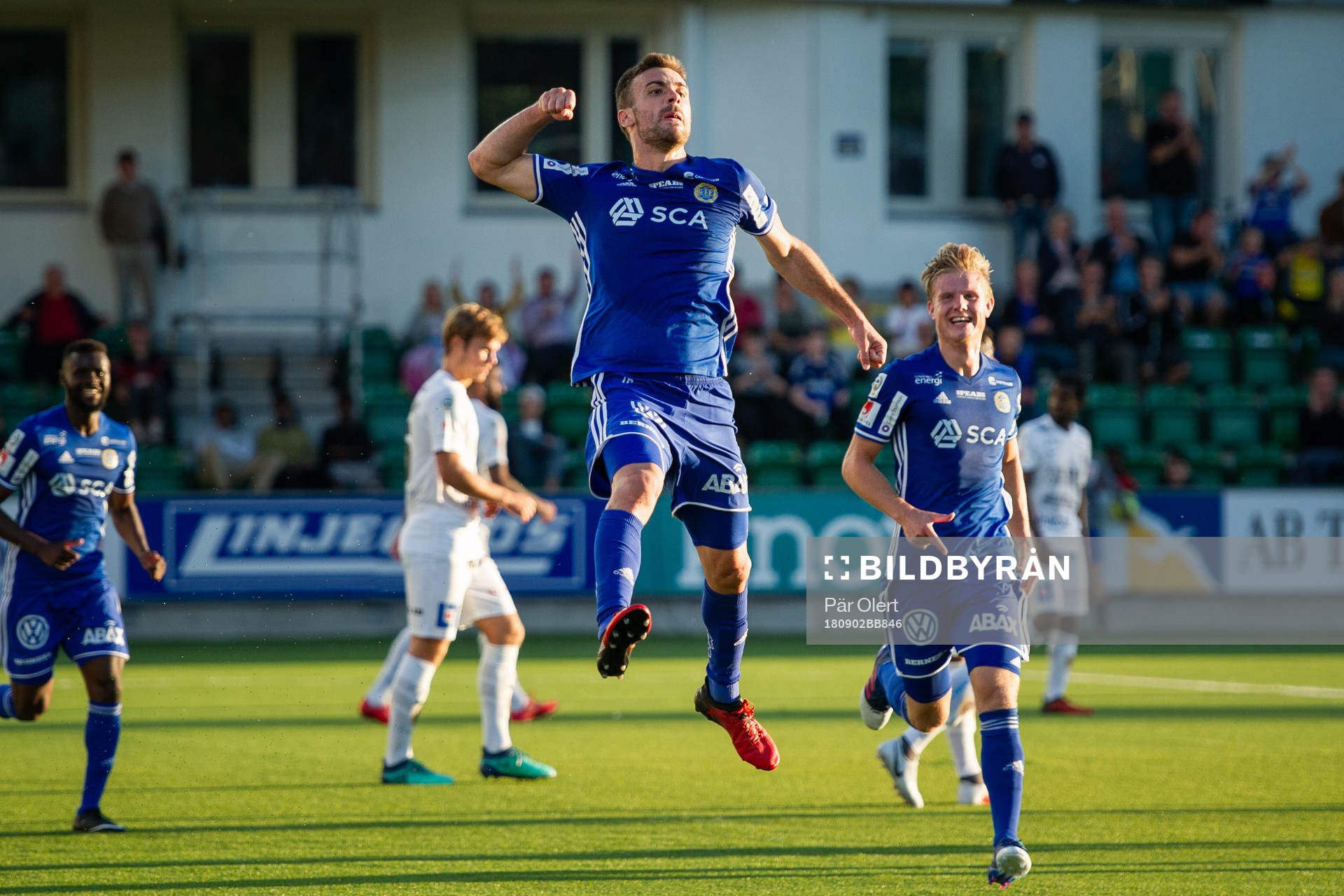 Sundsvalls Carlos Gracia jublar efter 3-0 under fotbollsmatchen i Allsvenskan mellan GIF Sundsvall och Sirius den 2 september 2018 i Sundsvall.