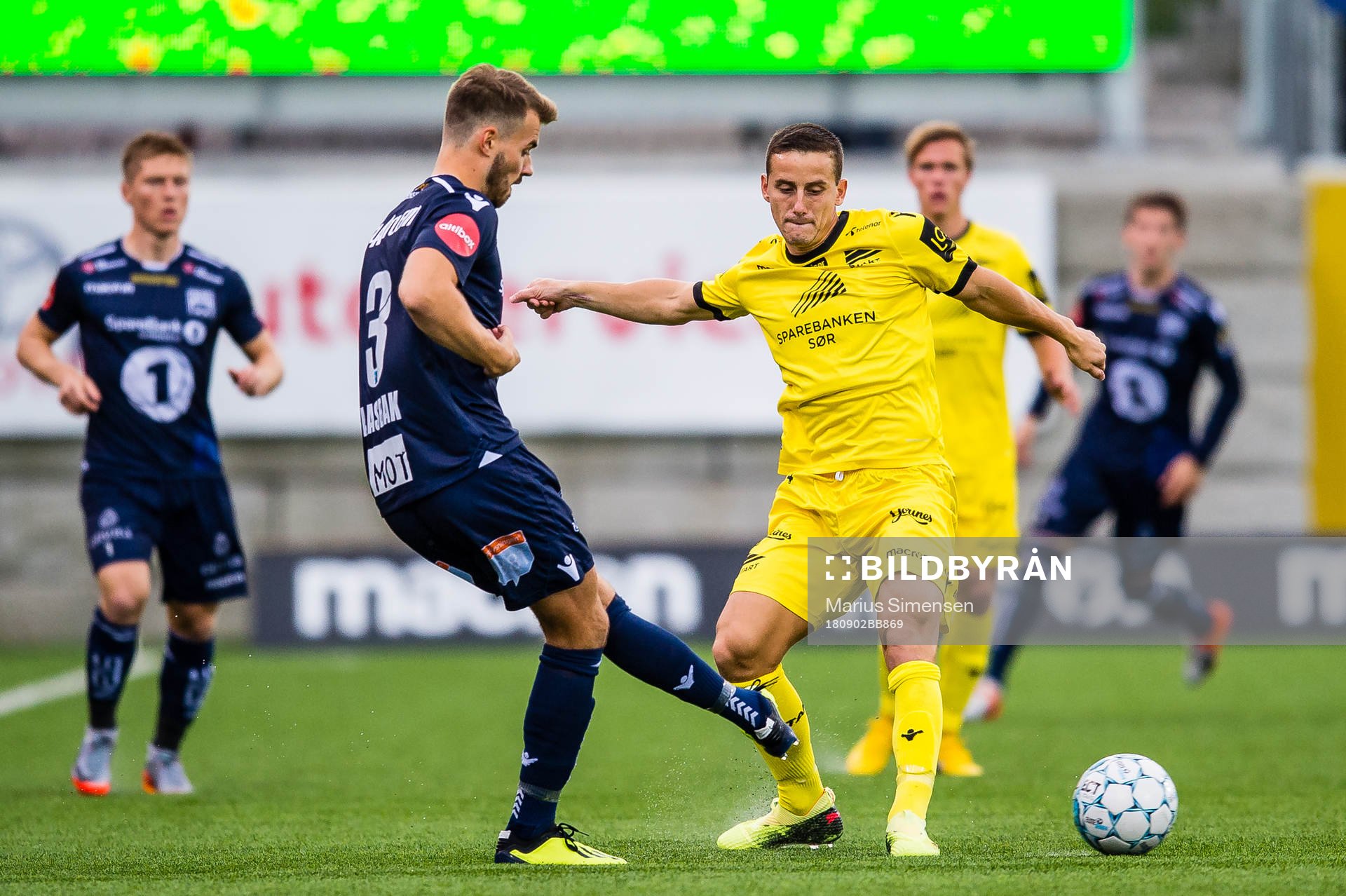 Christoffer Aasbak of Kristiansund and Herolind Shala of