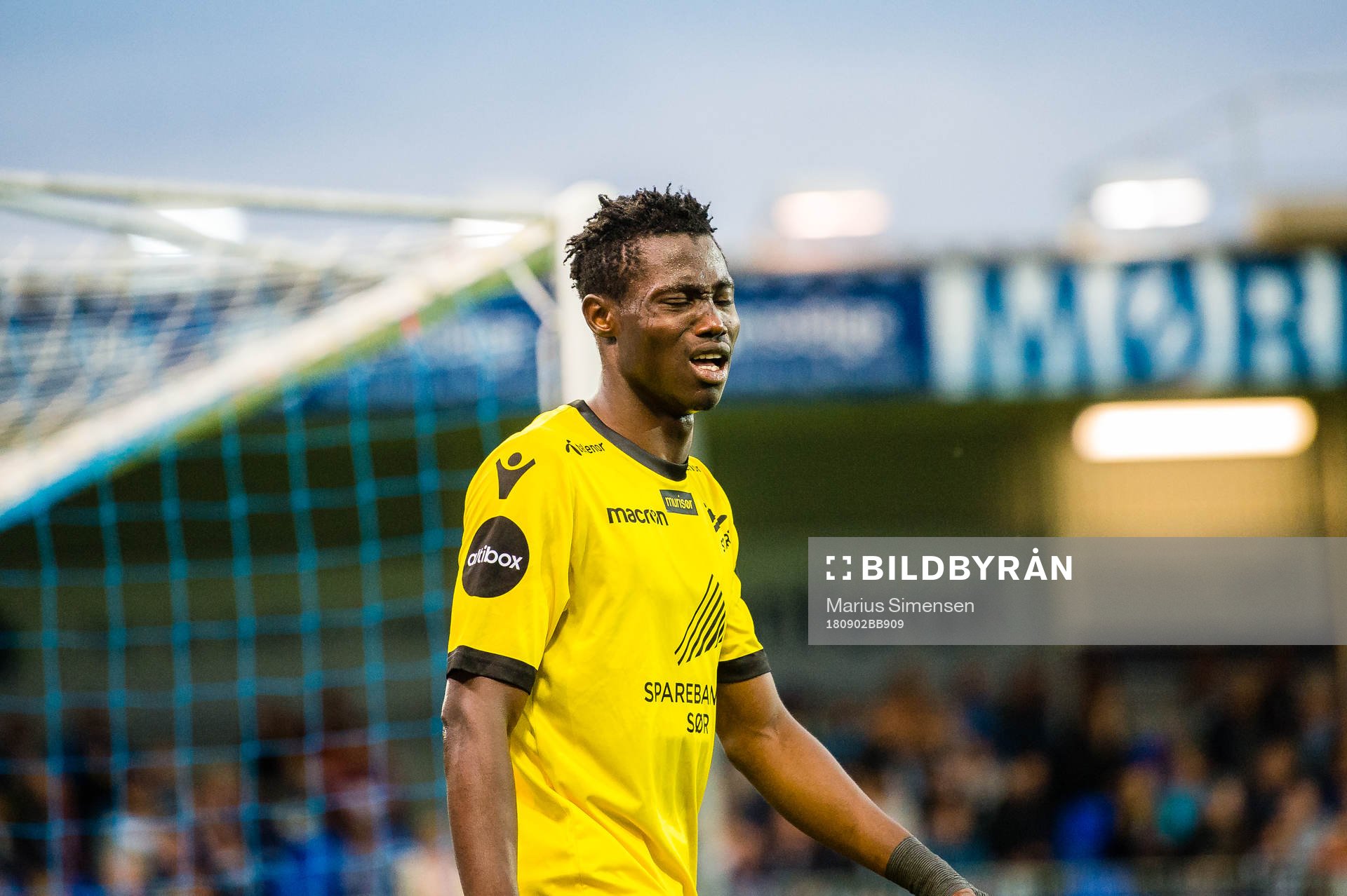 Adeleke Akinola Akinyemi of Start looks dejected