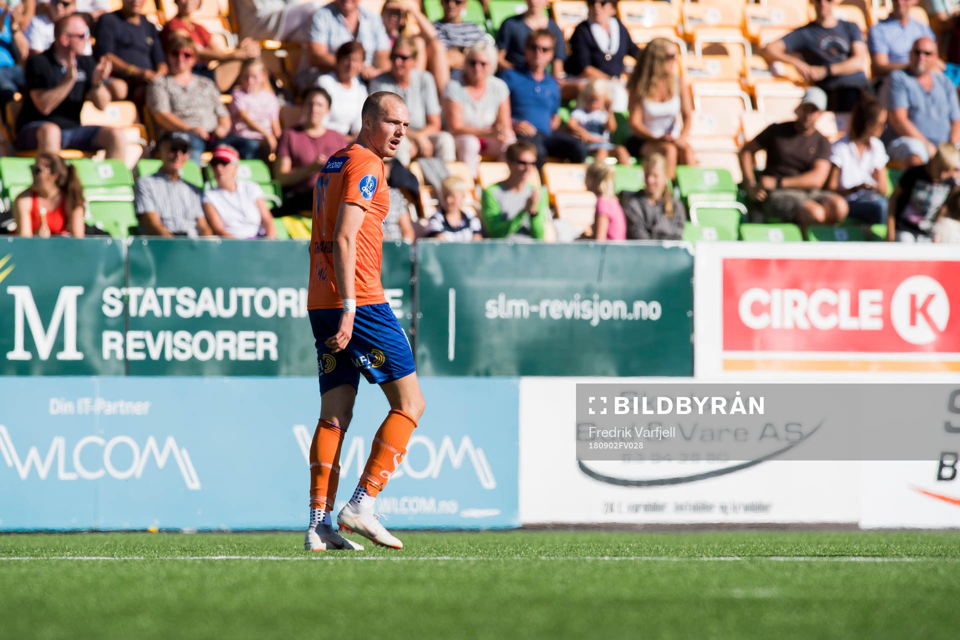 Aron Elís Thrándarson of Aalesund leaves the pitch