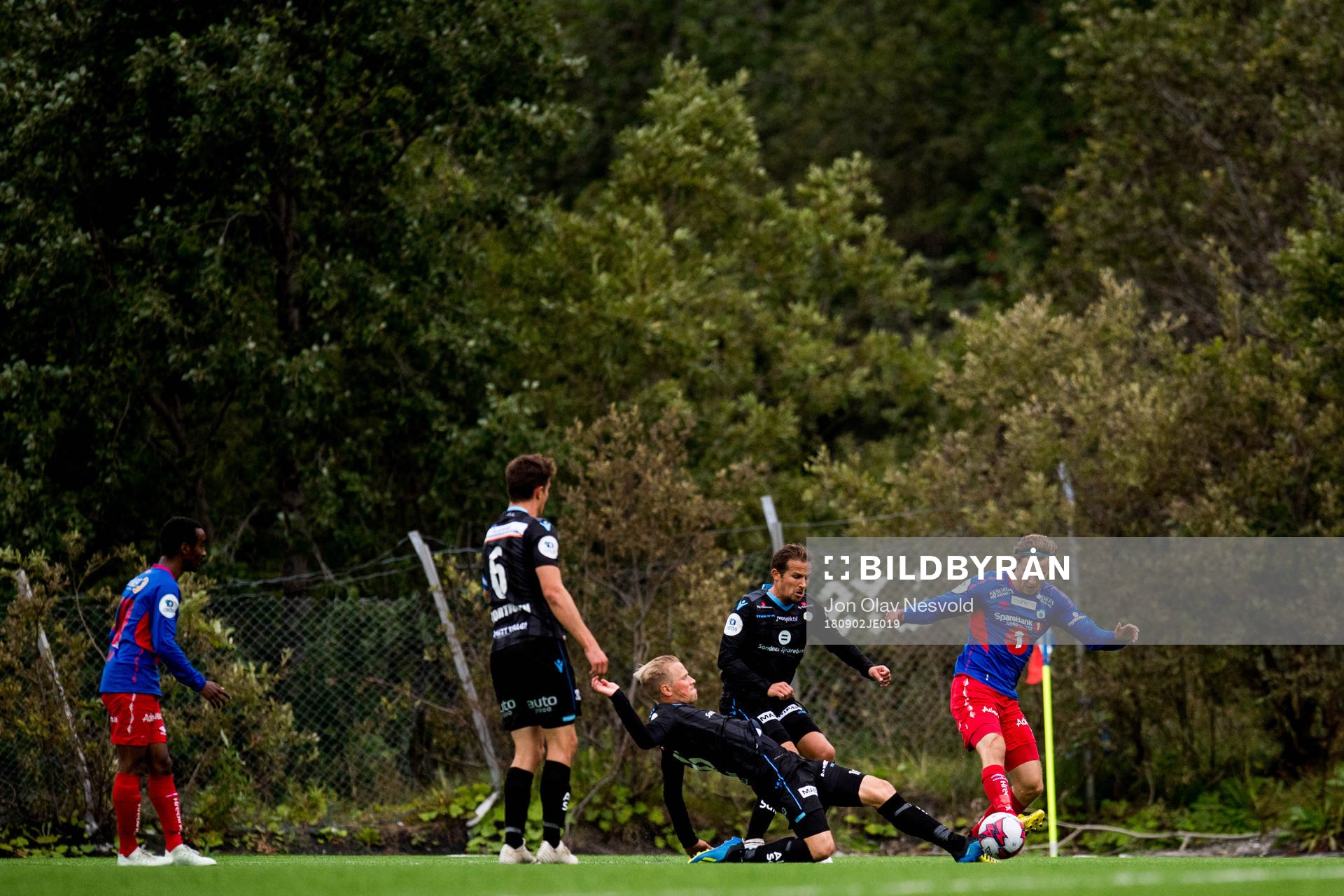 Tapio Heikkilä of Sandnes Ulf and Steffen Skogvang