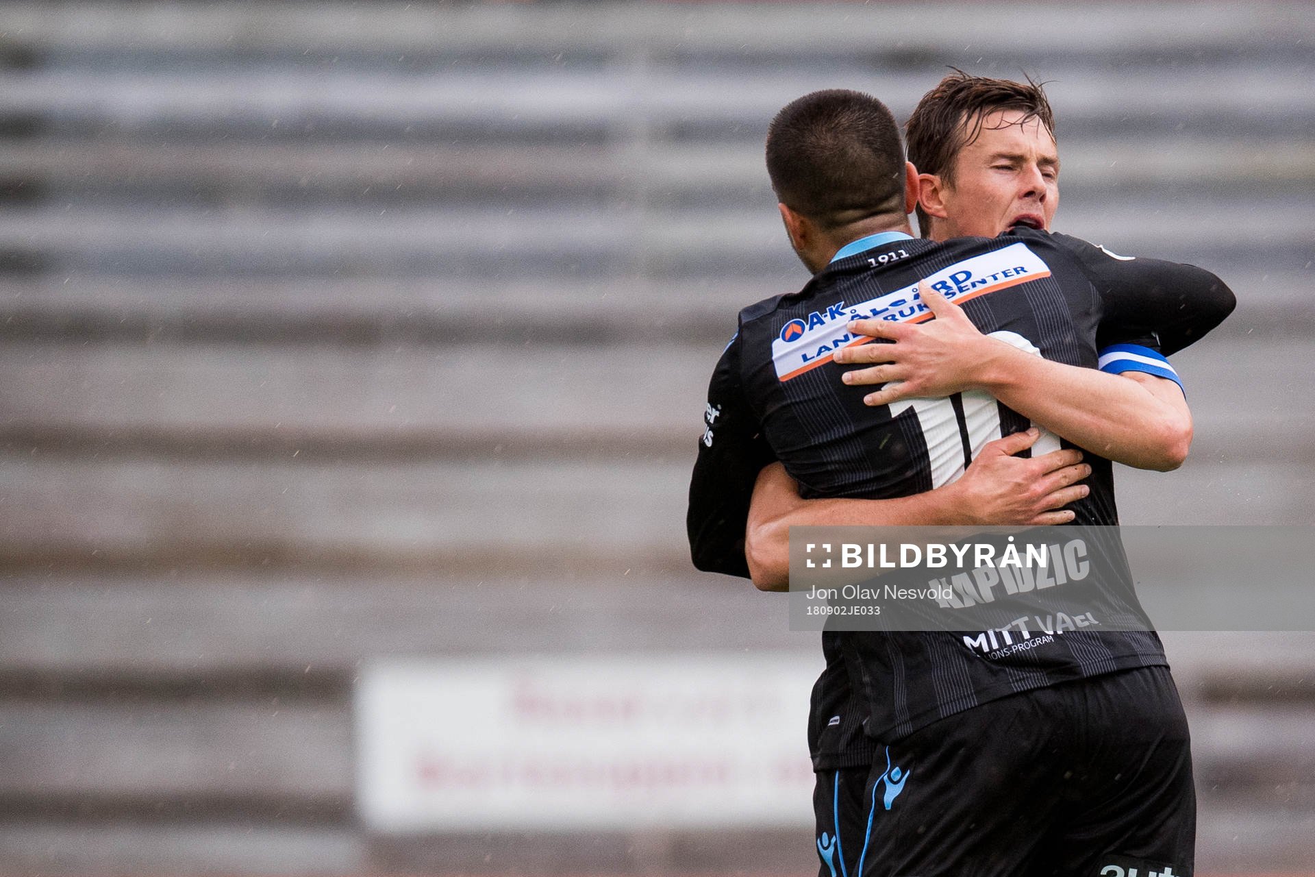 Sanel Kapidzic and Niels Vorthoren of Sandnes Ulf celebrate
