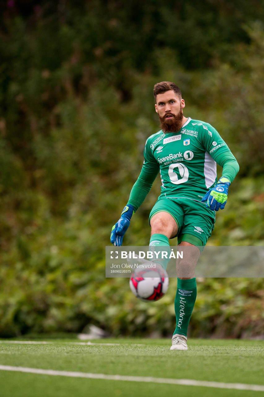 Goalkeeper Marius Berntzen of Tromsdalen