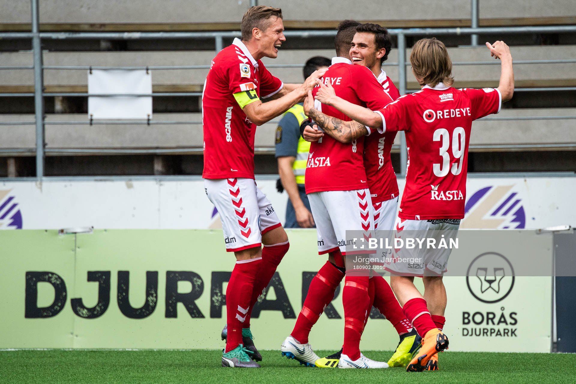 Kalmars Mikael Dyrestam kramas om