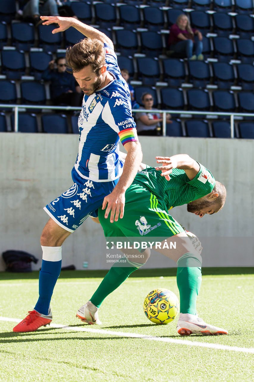 IFK Göteborgs Emil Salomonsson och Dalkurds Malkolm Moenza