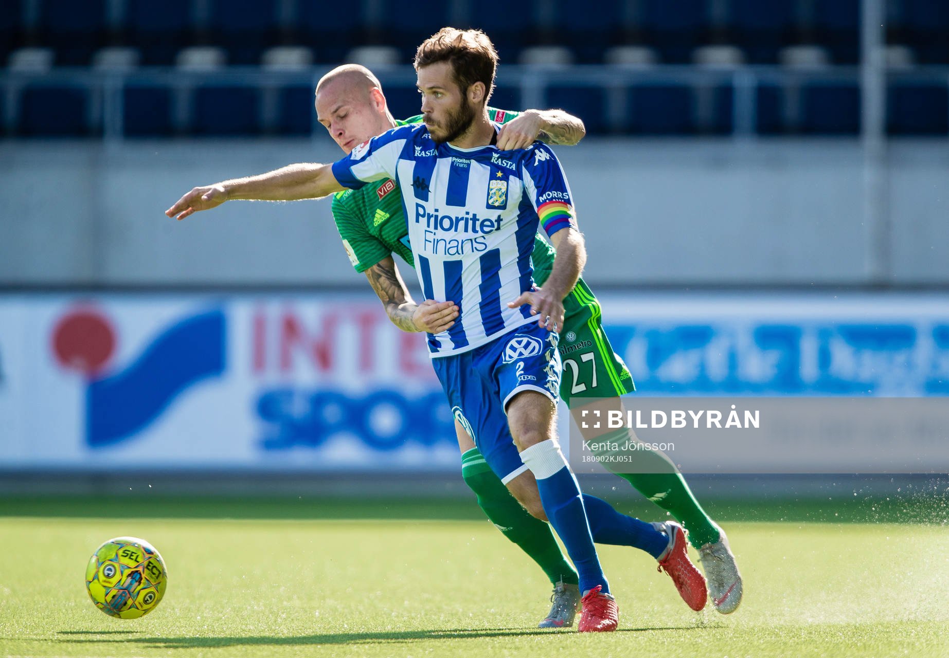 IFK Göteborgs Emil Salomonsson och Dalkurds Adam Ståhl