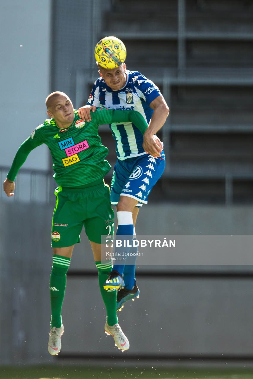 IFK Göteborgs Carl Starfelt oh Dalkurds Adam Ståhl