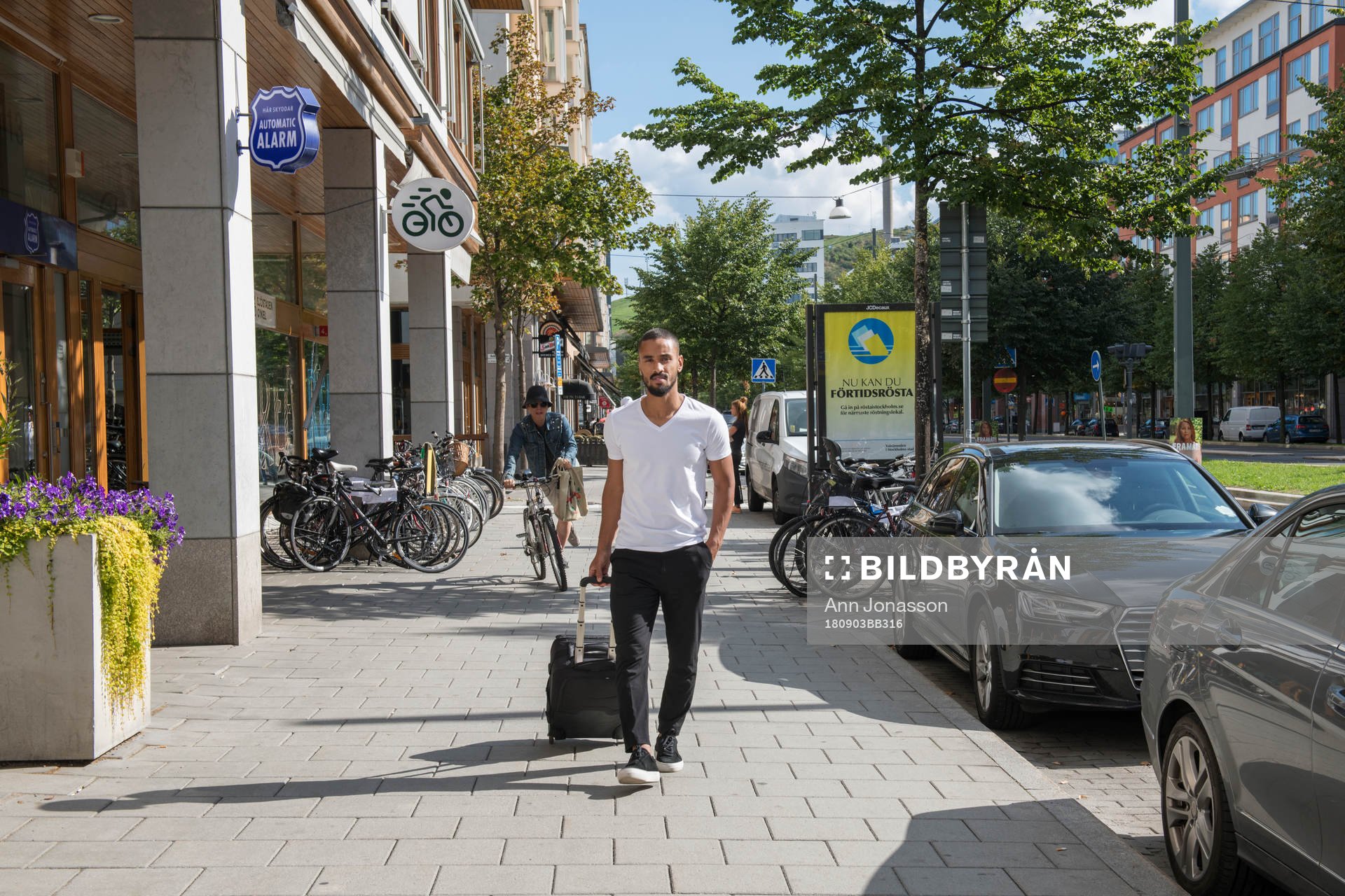 Fotbollsspelaren Junes Barny