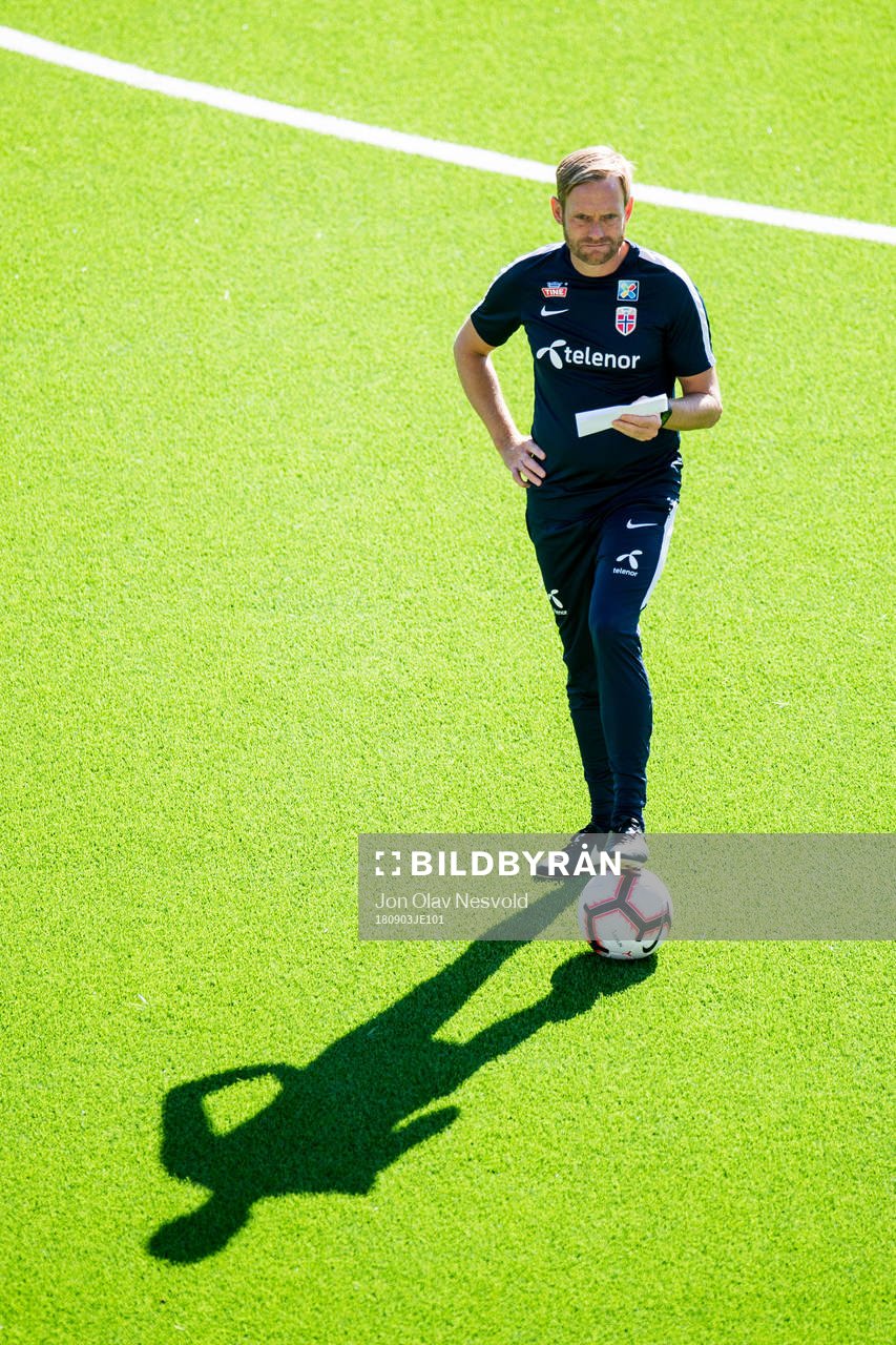 Martin Sjögren, head coach of Norway