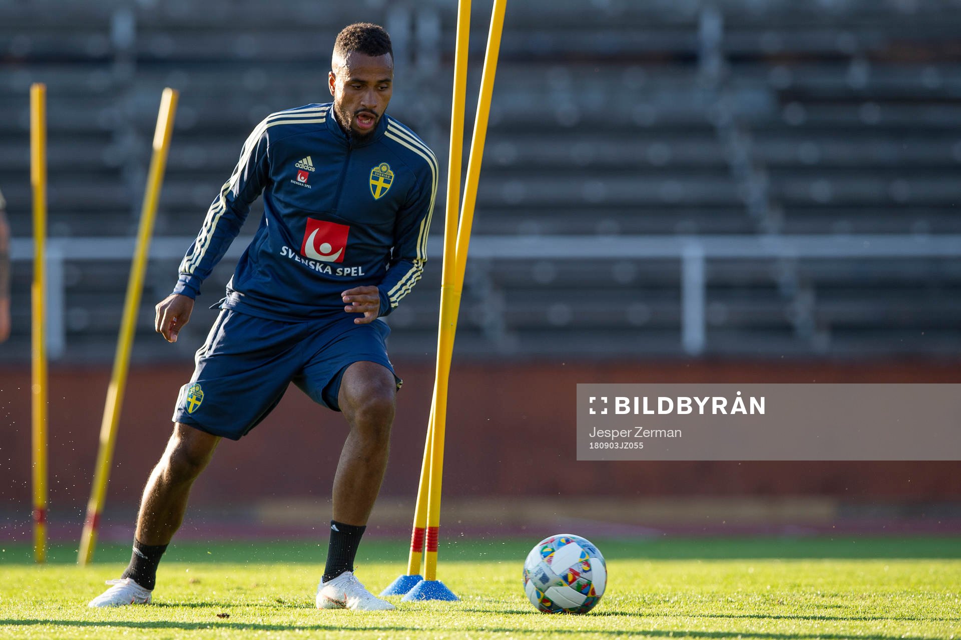 Sveriges Isaac Kiese Thelin