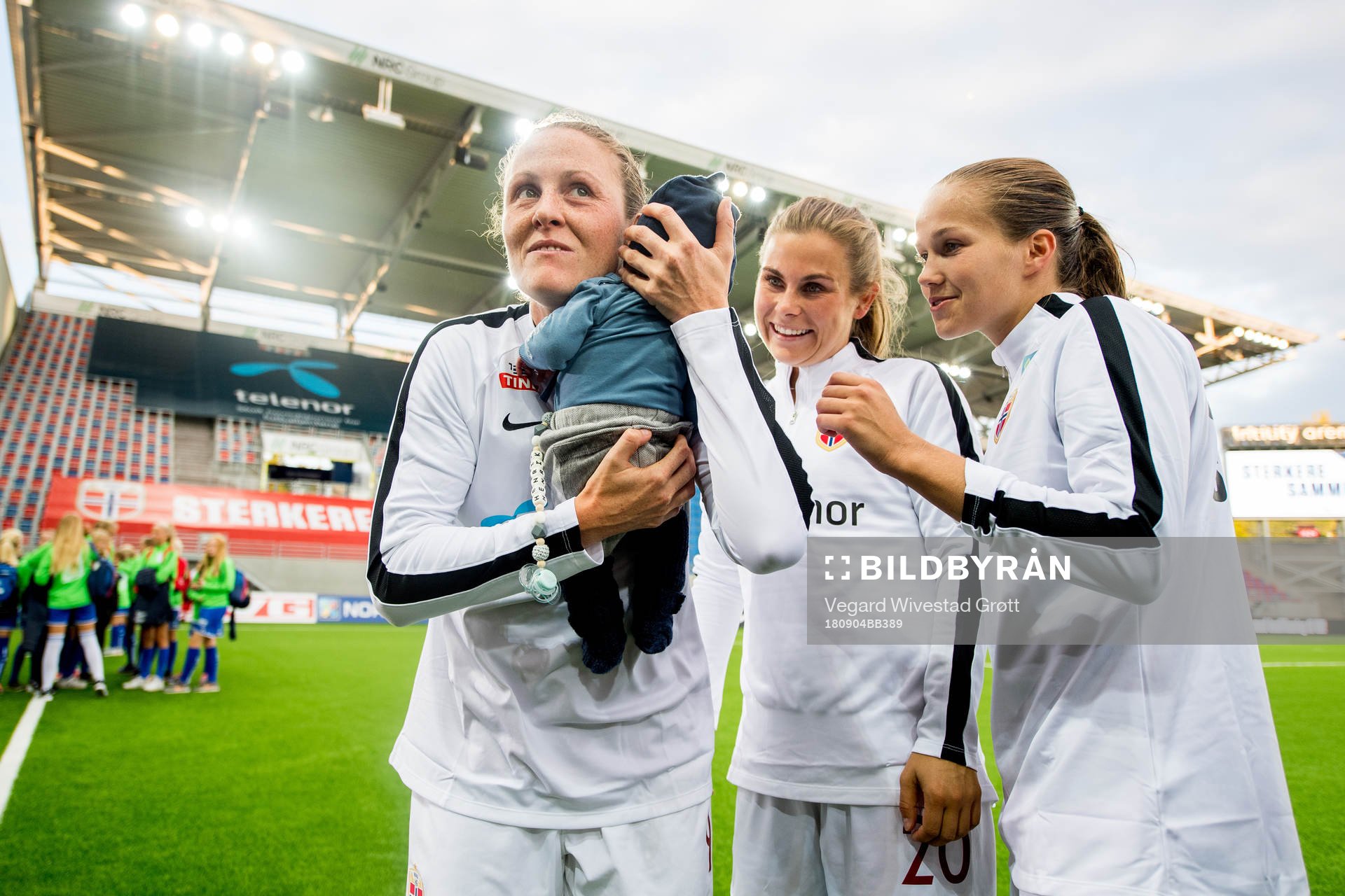Isabell Herlovsen, Emilie Bosshard Haavi and Guro Reiten of Norway after the FIFA Women's World Cup Qualifier match between Norway and Netherlands on September 4, 2018 in Oslo.