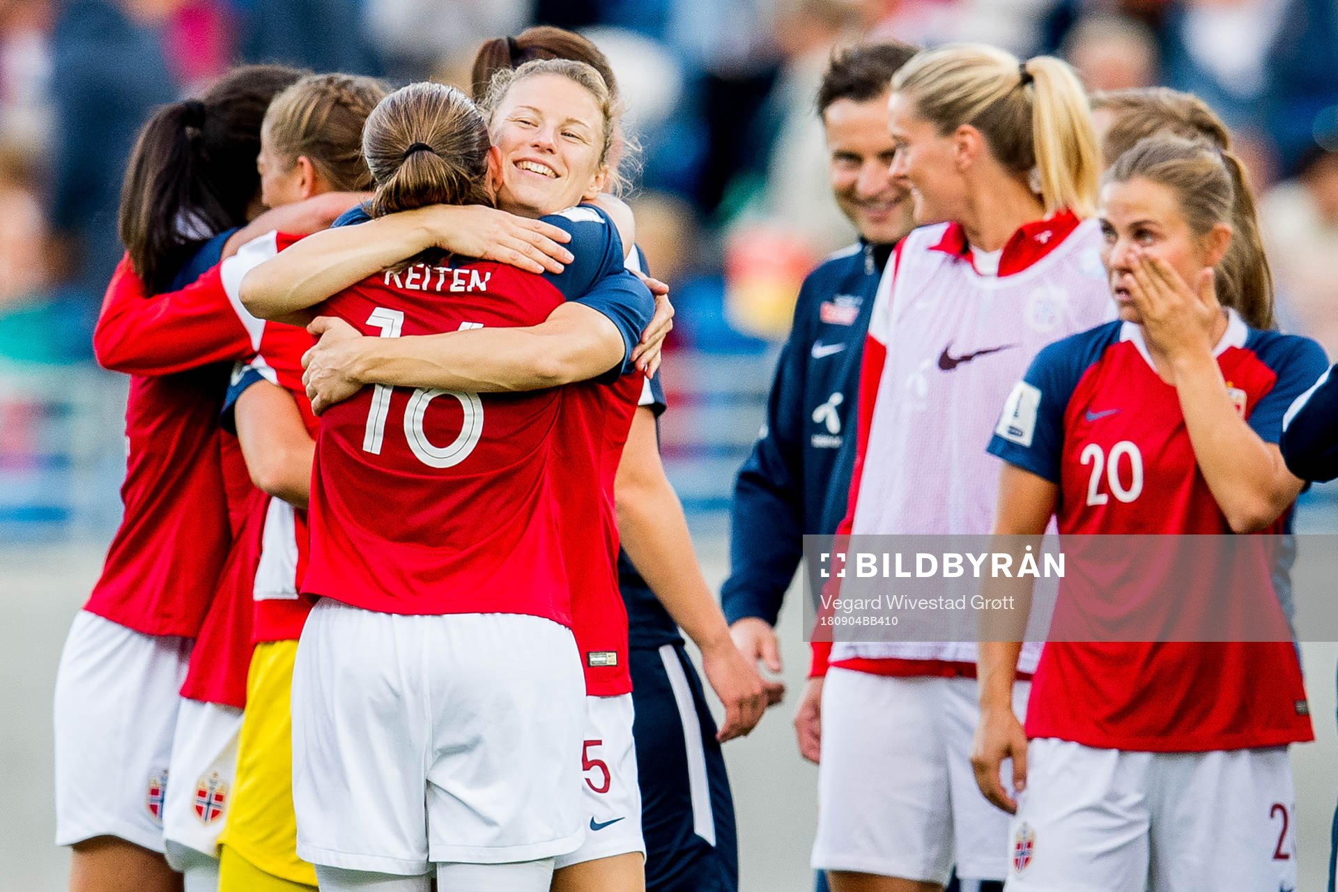 Synne Skinnes Hansen of Norway celebrates