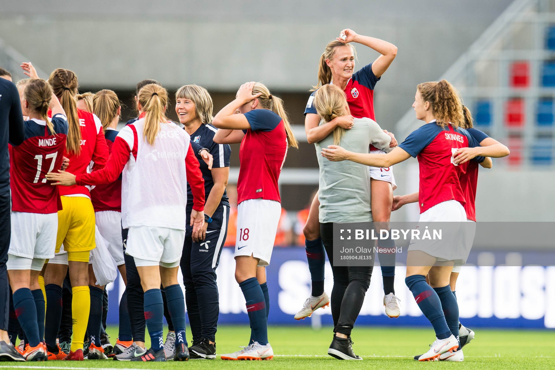 Caroline Graham Hansen of Norway celebrates