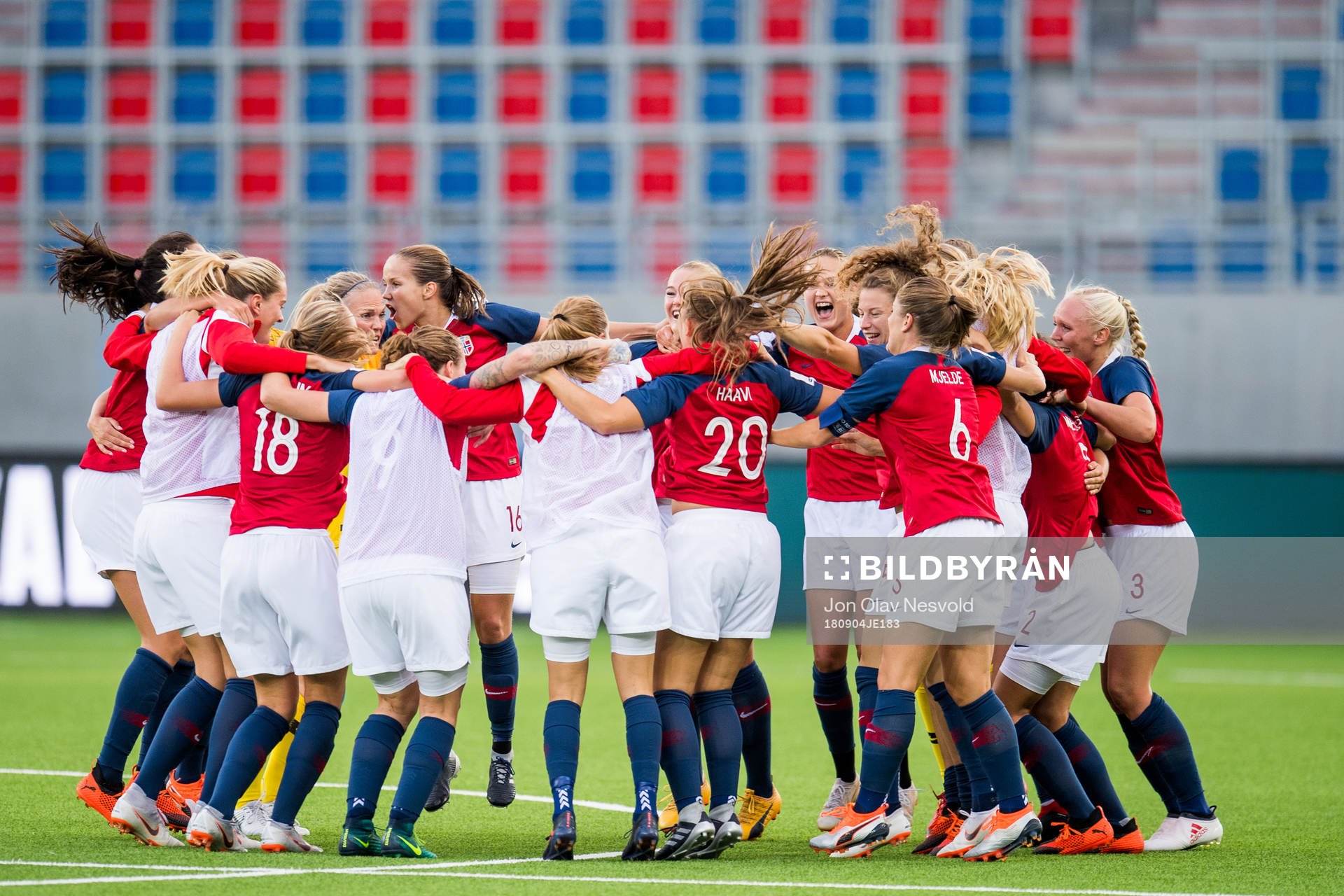 The players of Norway celebrate