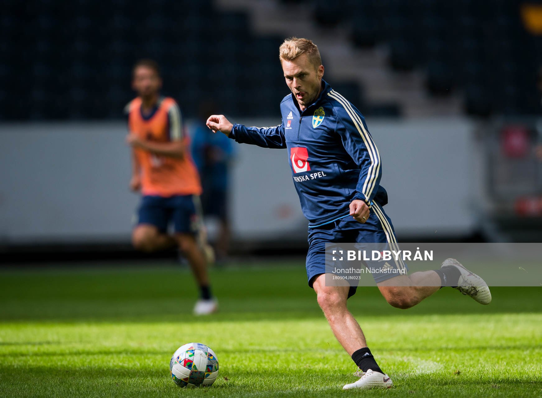 Sebastian Larsson