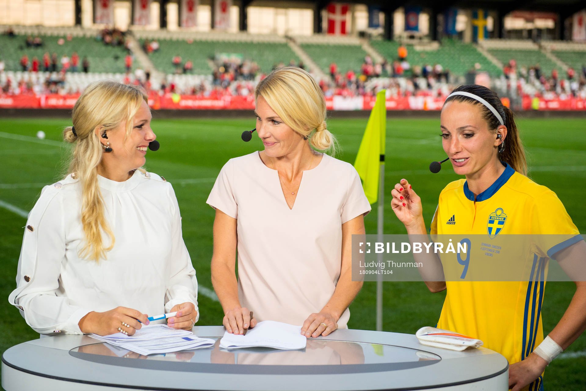 Sveriges Kosovare Asllani