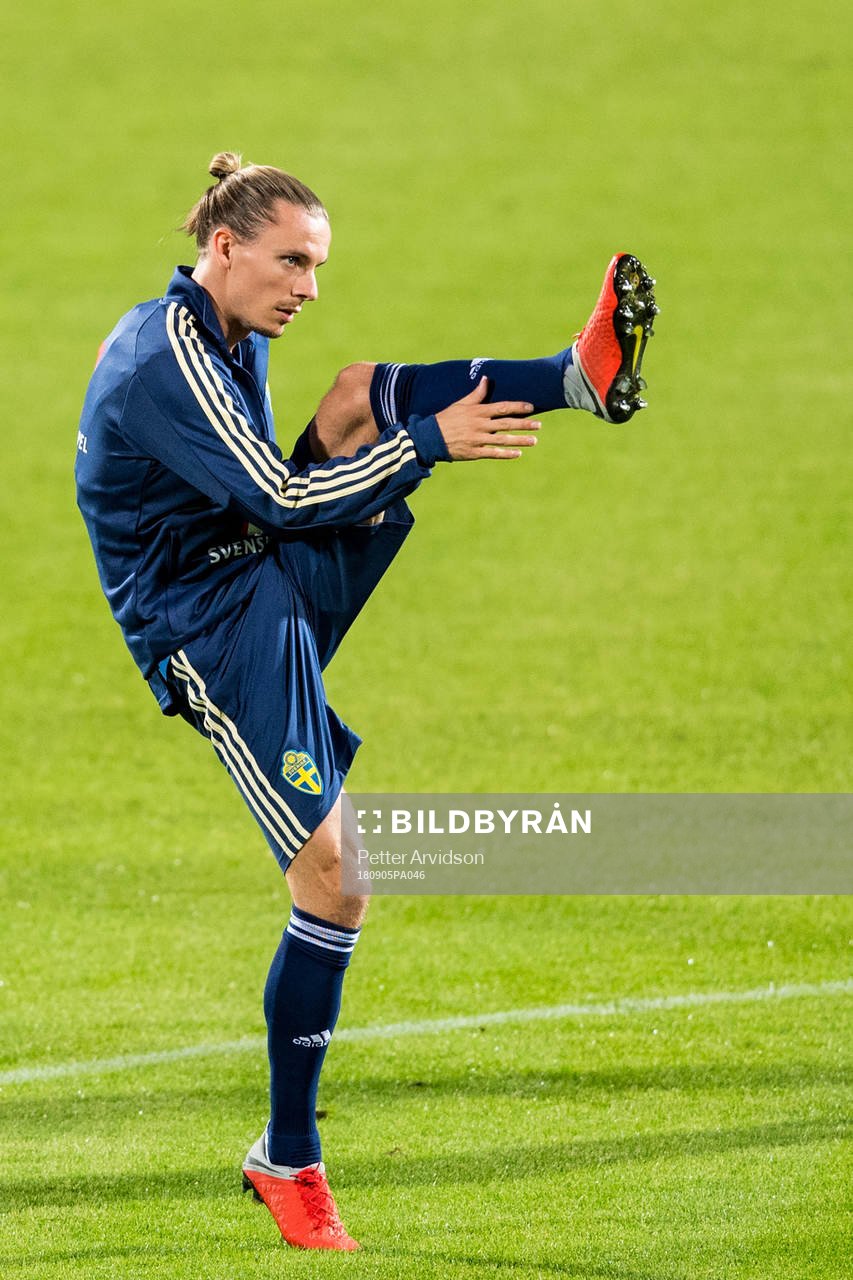 Niklas Hult of the Swedish national football team at a practice session on 5 September 2018 in Wien.