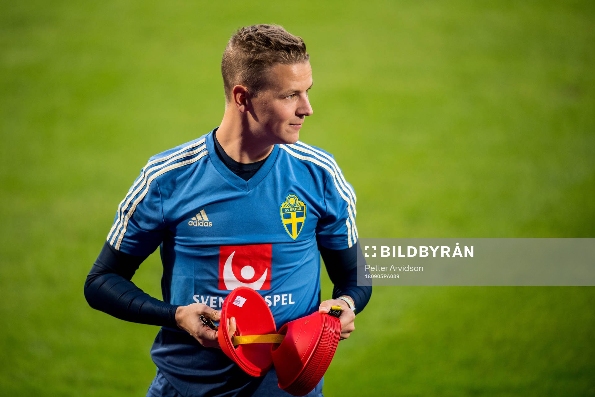 Goalkeeper coach Maths Elfvendal of the Swedish national