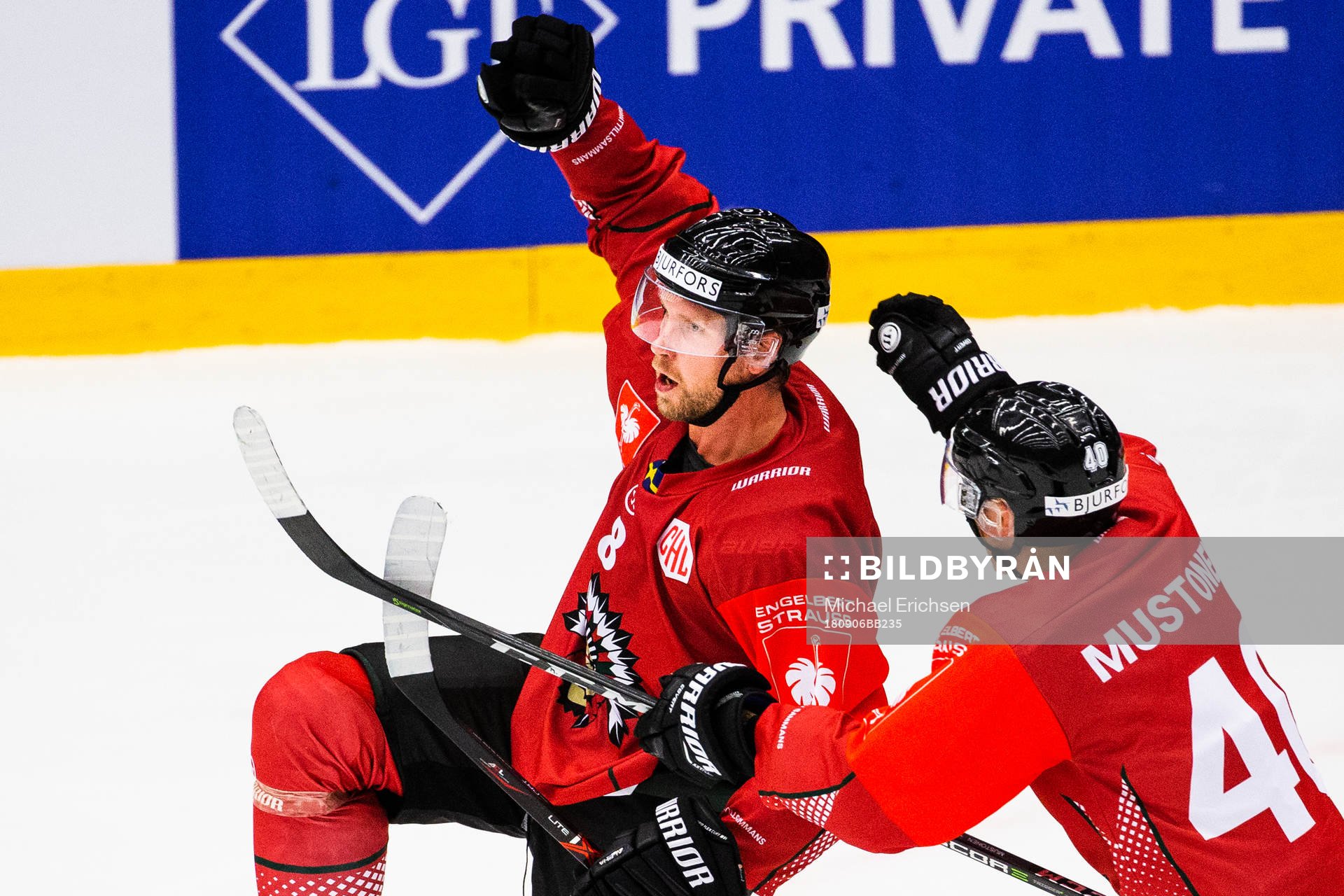Viktor Ekbom celebrates with Joel Mustonen