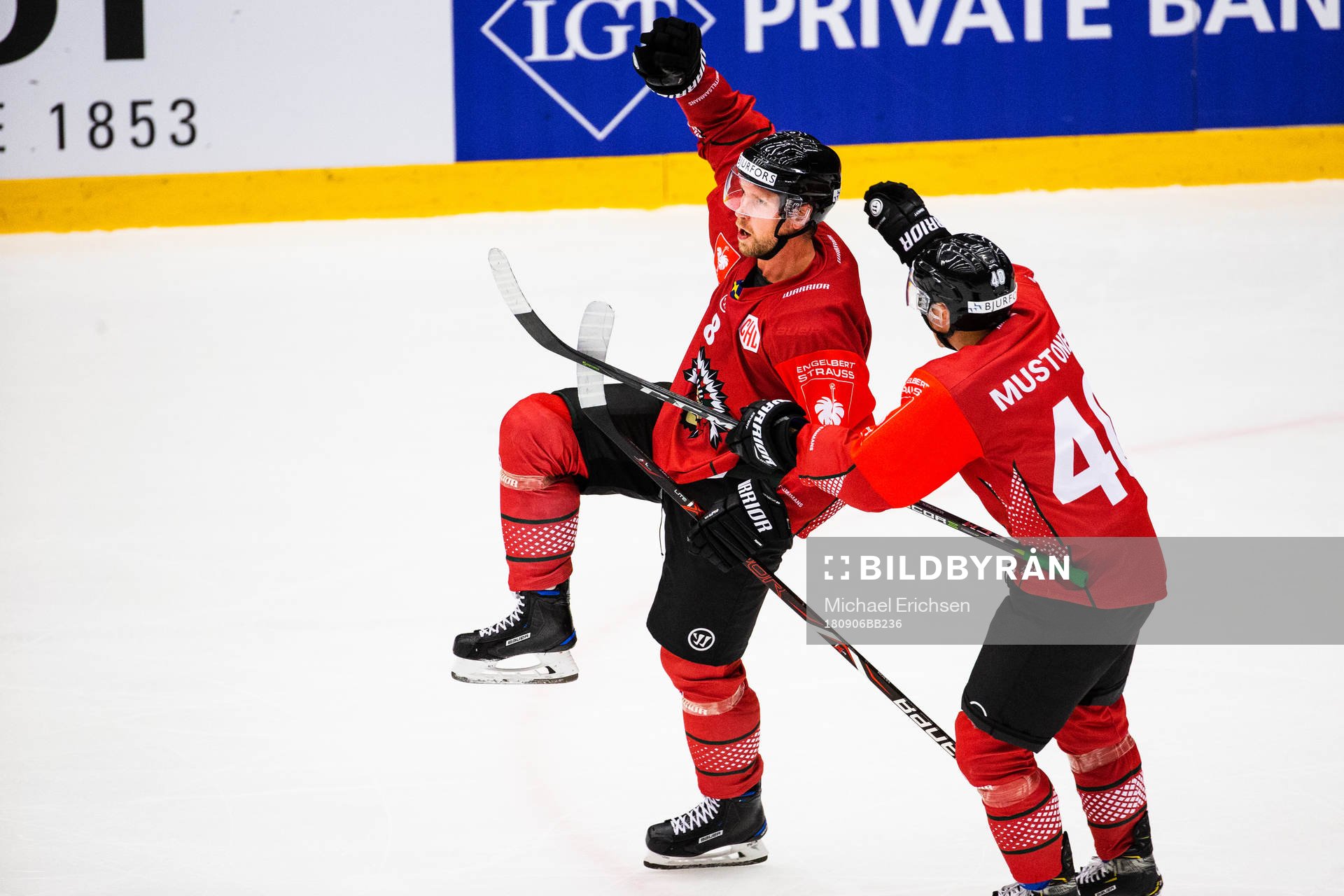 Viktor Ekbom celebrates with Joel Mustonen
