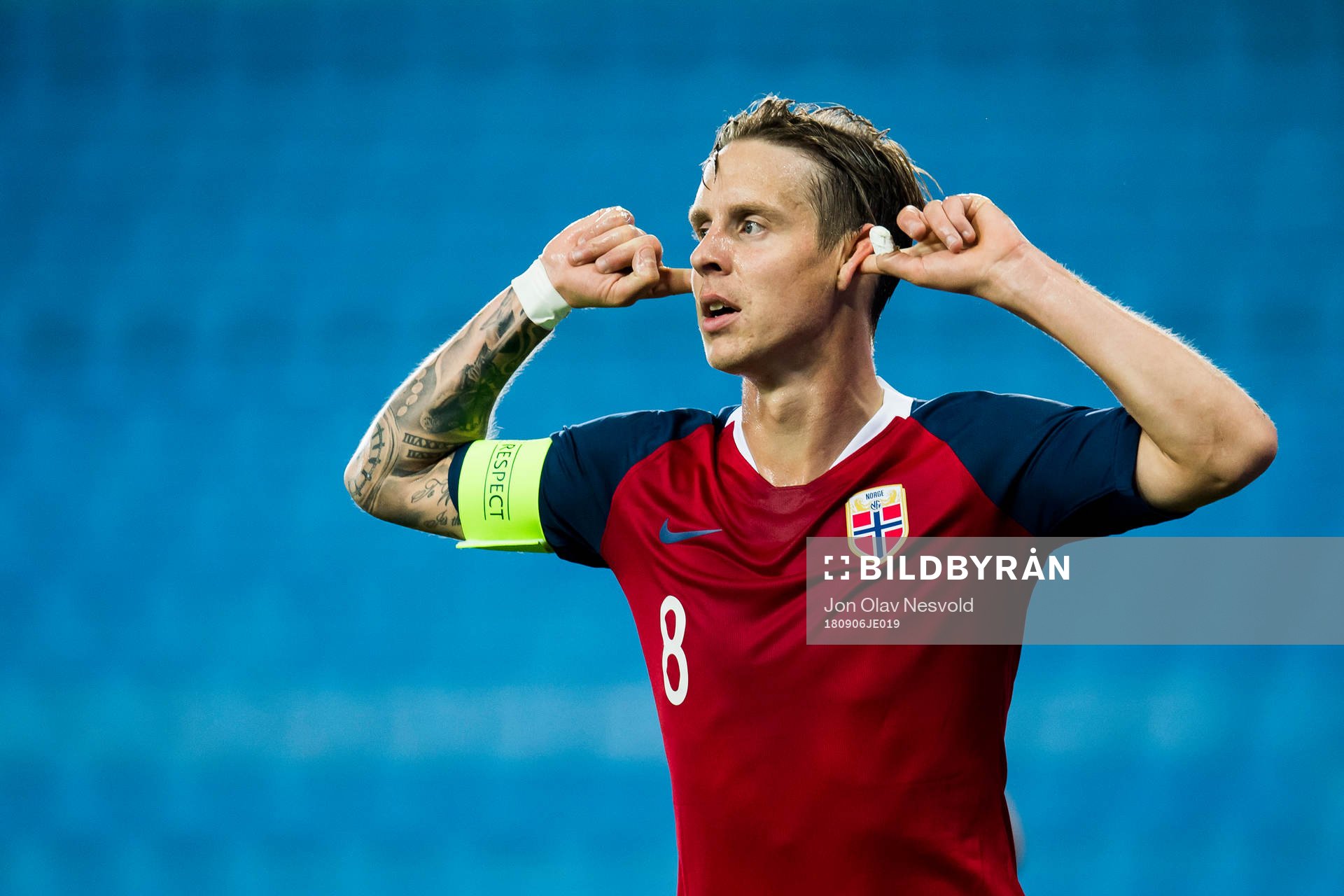 Stefan Johansen of Norway celebrates