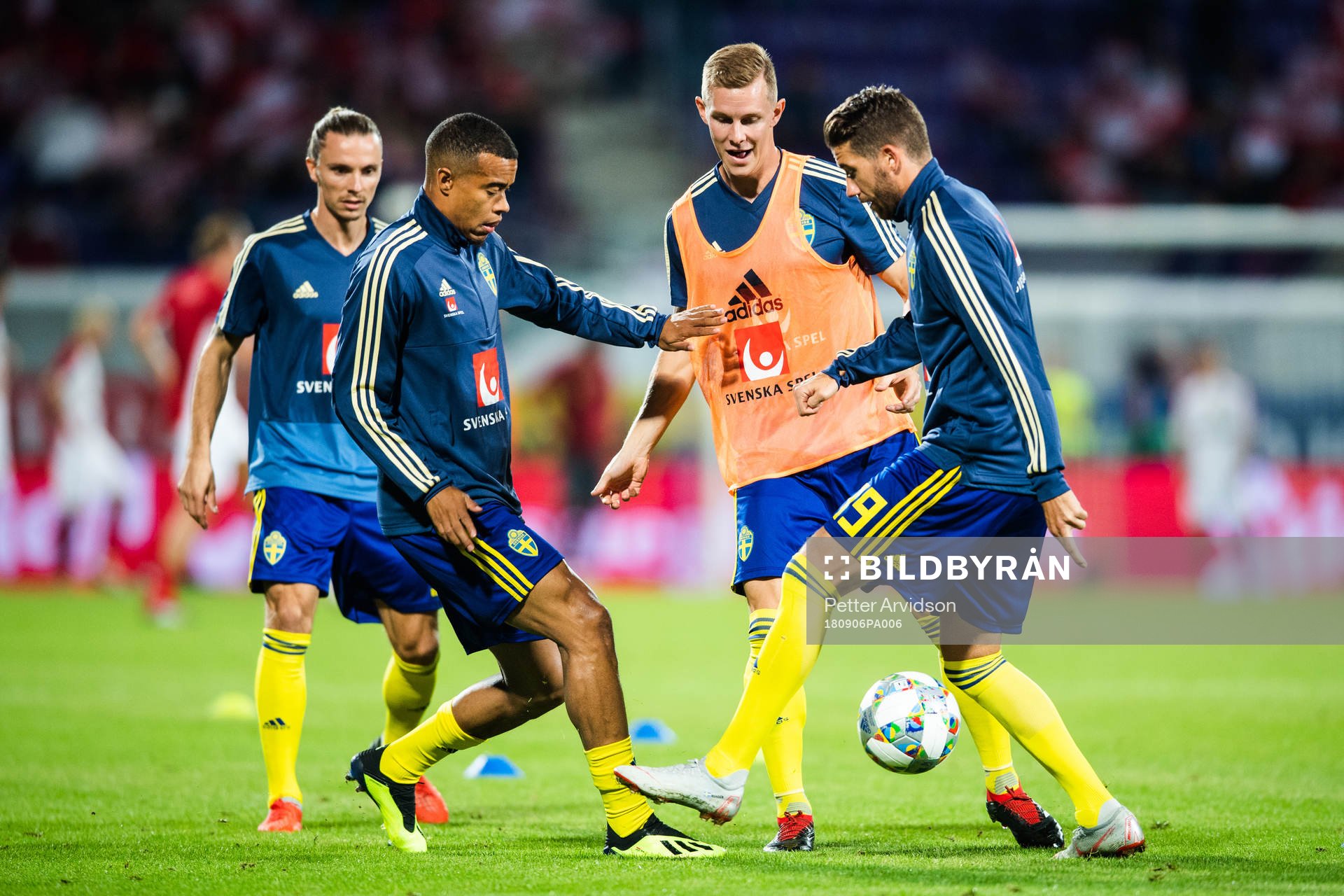 Robin Quaison, Emil Krafth and Marcus Rohdén of Sweden