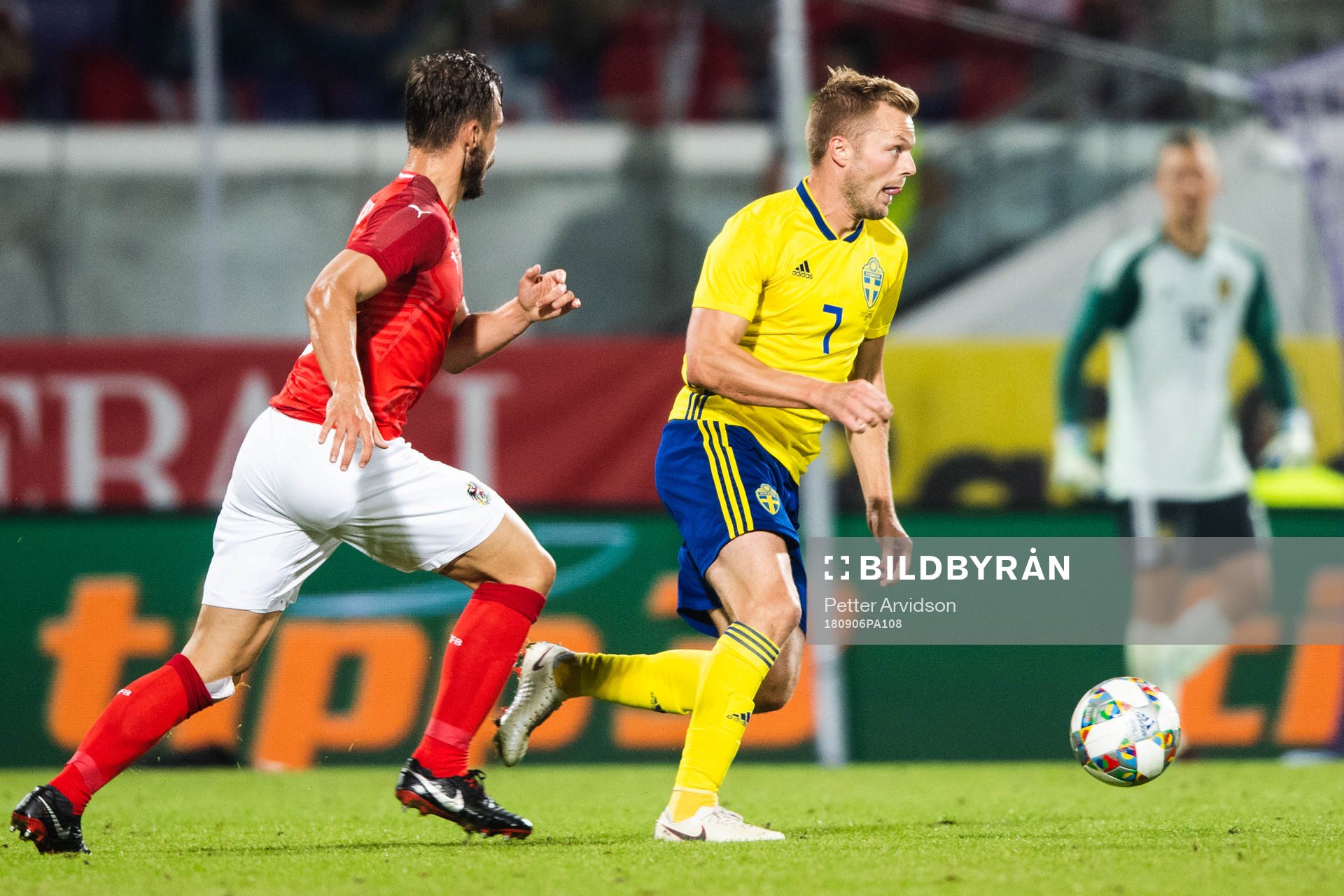 Sebastian Larsson of Sweden