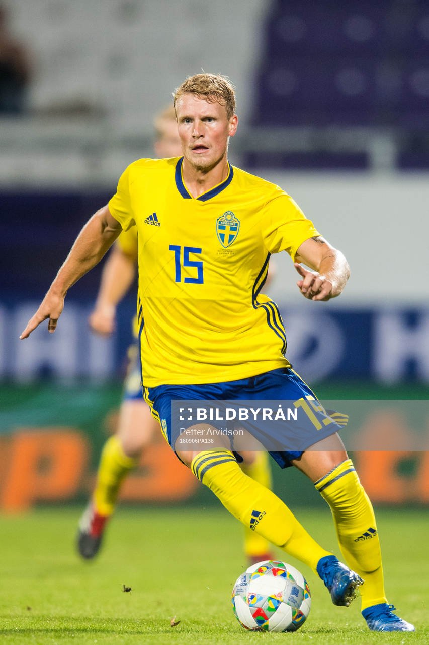 Oscar Hiljemark of Sweden
