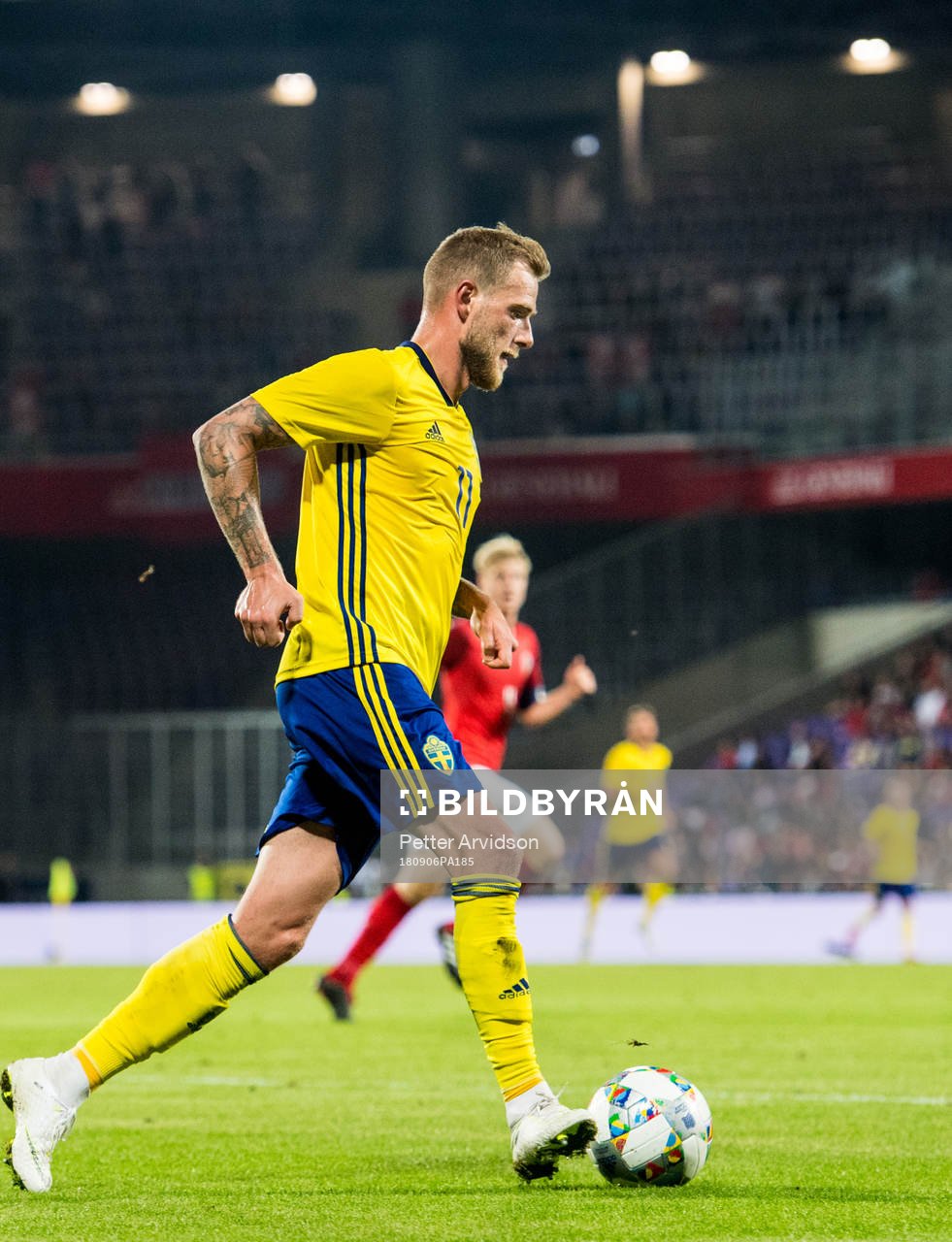 John Guidetti of Sweden
