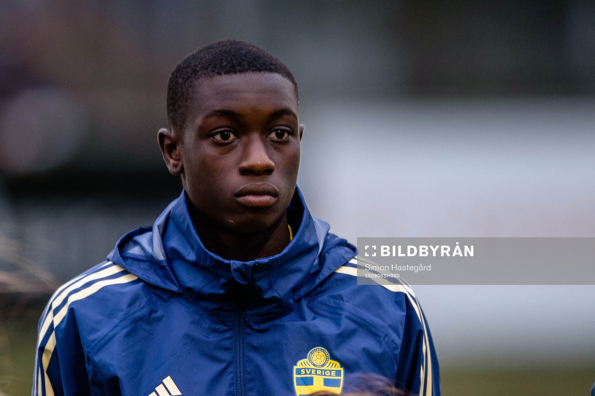 Sveriges Yahya Kalley före P17-landskampen i fotboll
