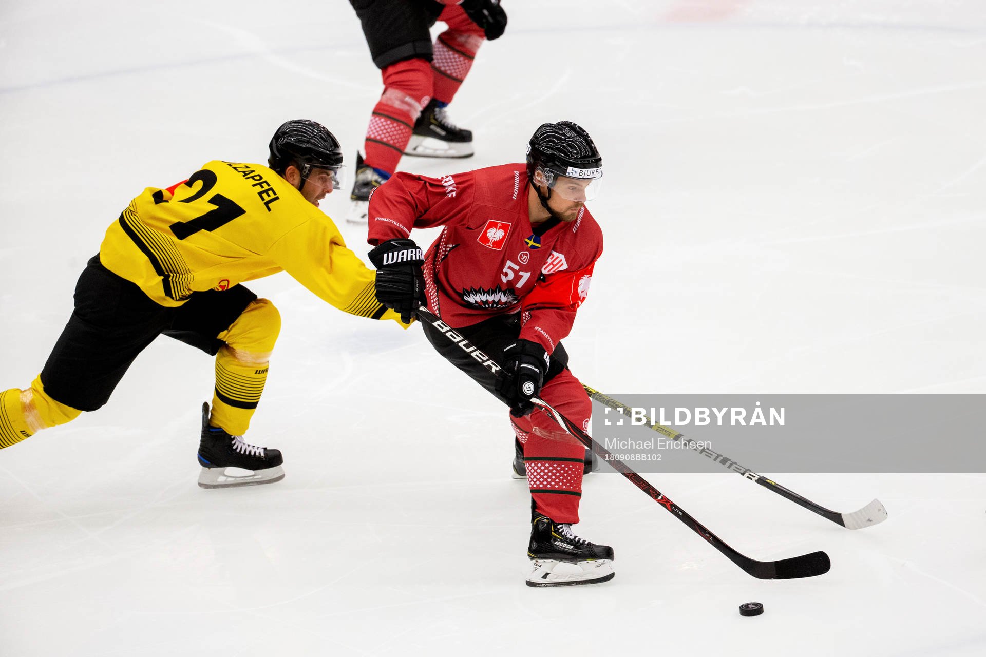 Riley Holzapfel of Vienna and Mats Rosseli Olsen of