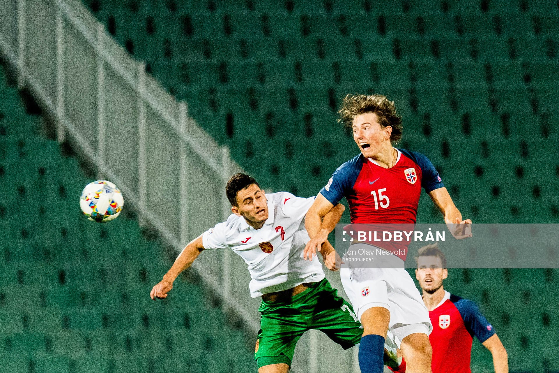 Georgi Kostadinov of Bulgaria and Sander Berge of Norway