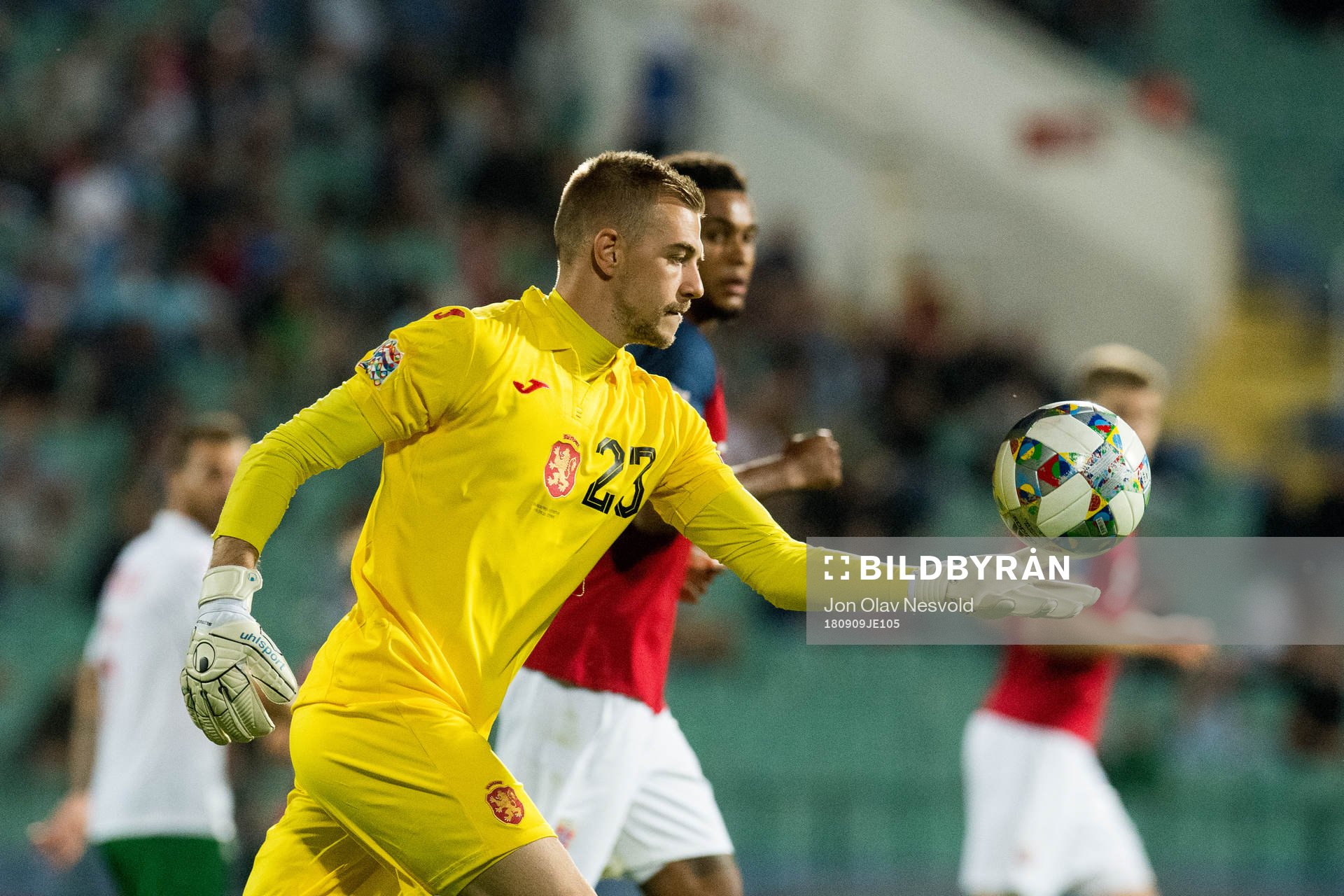 Goalkeeper Plamen Iliev of Bulgaria