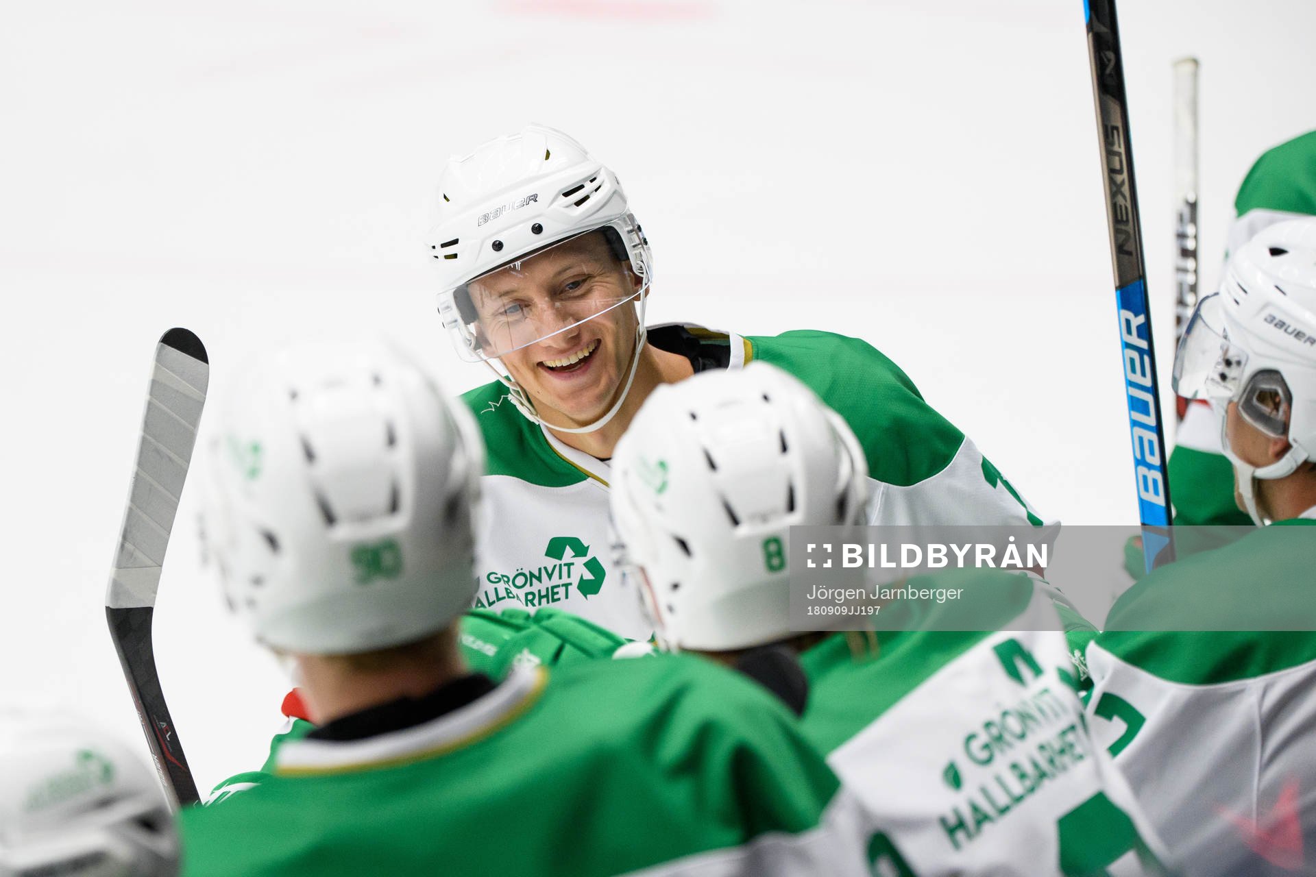 Rögles Daniel Bertov är glad