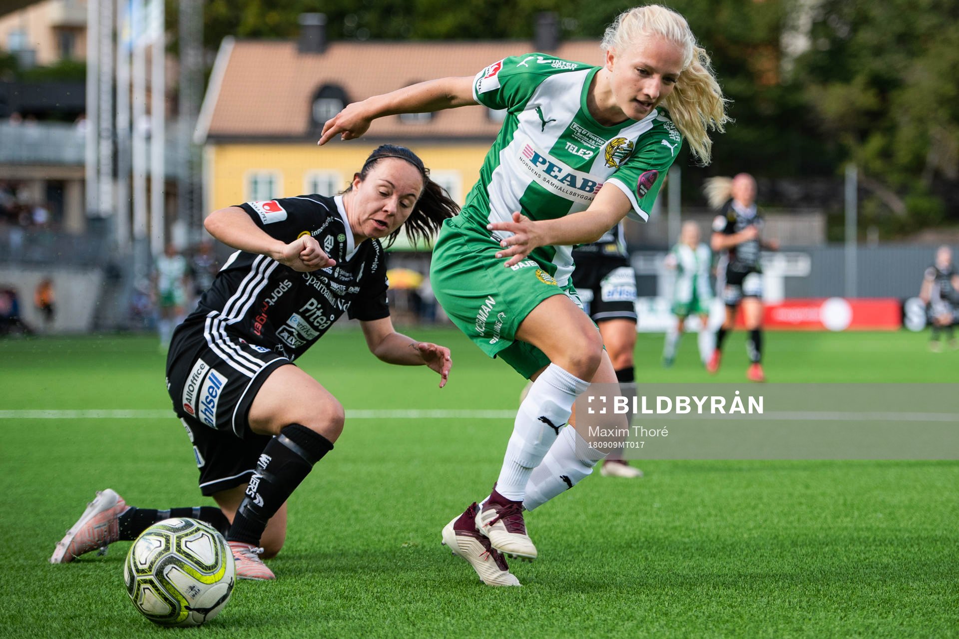 Hammarbys Astrid Larsson och Piteås June Pedersen