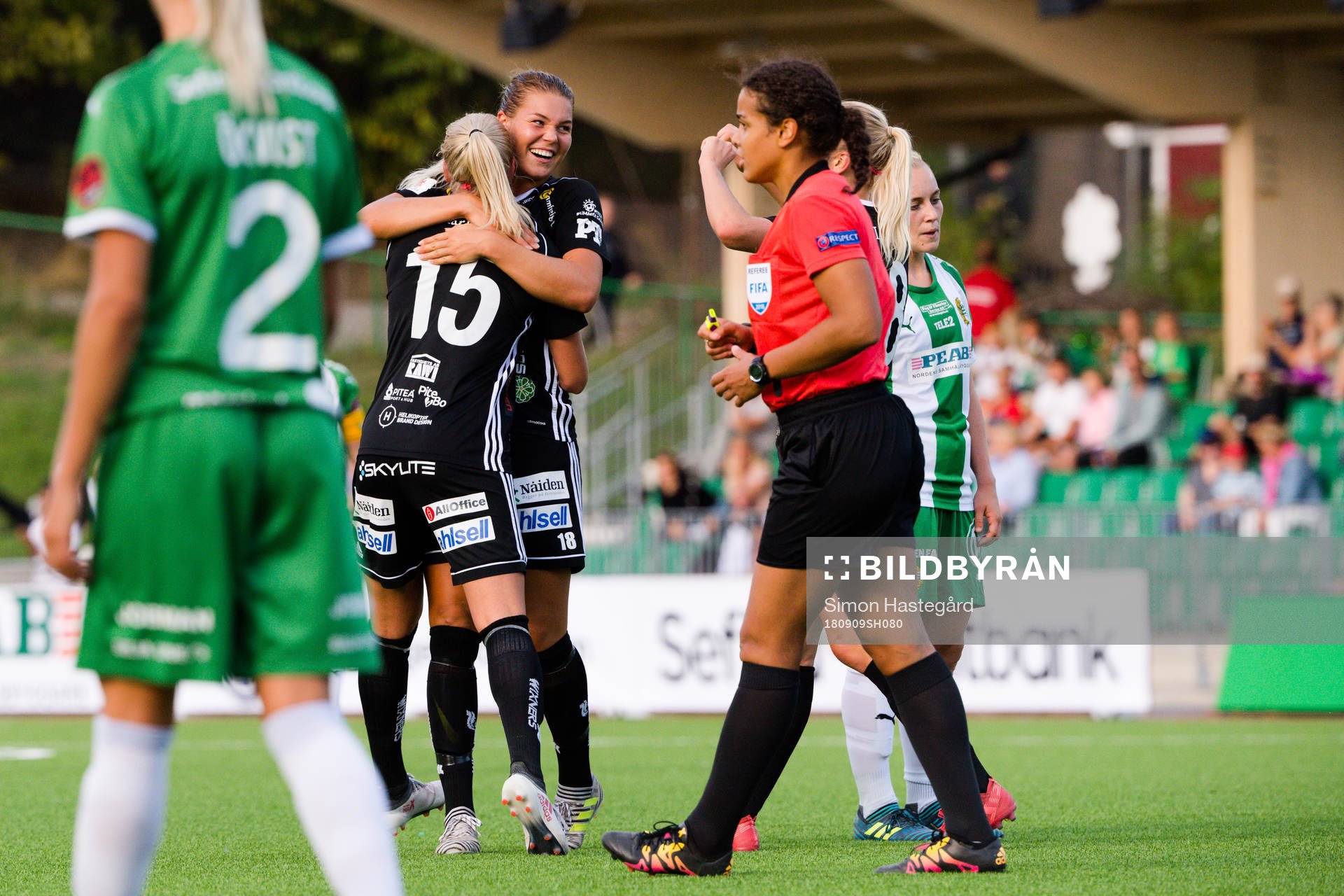 Piteås Nina Jakobsson jublar