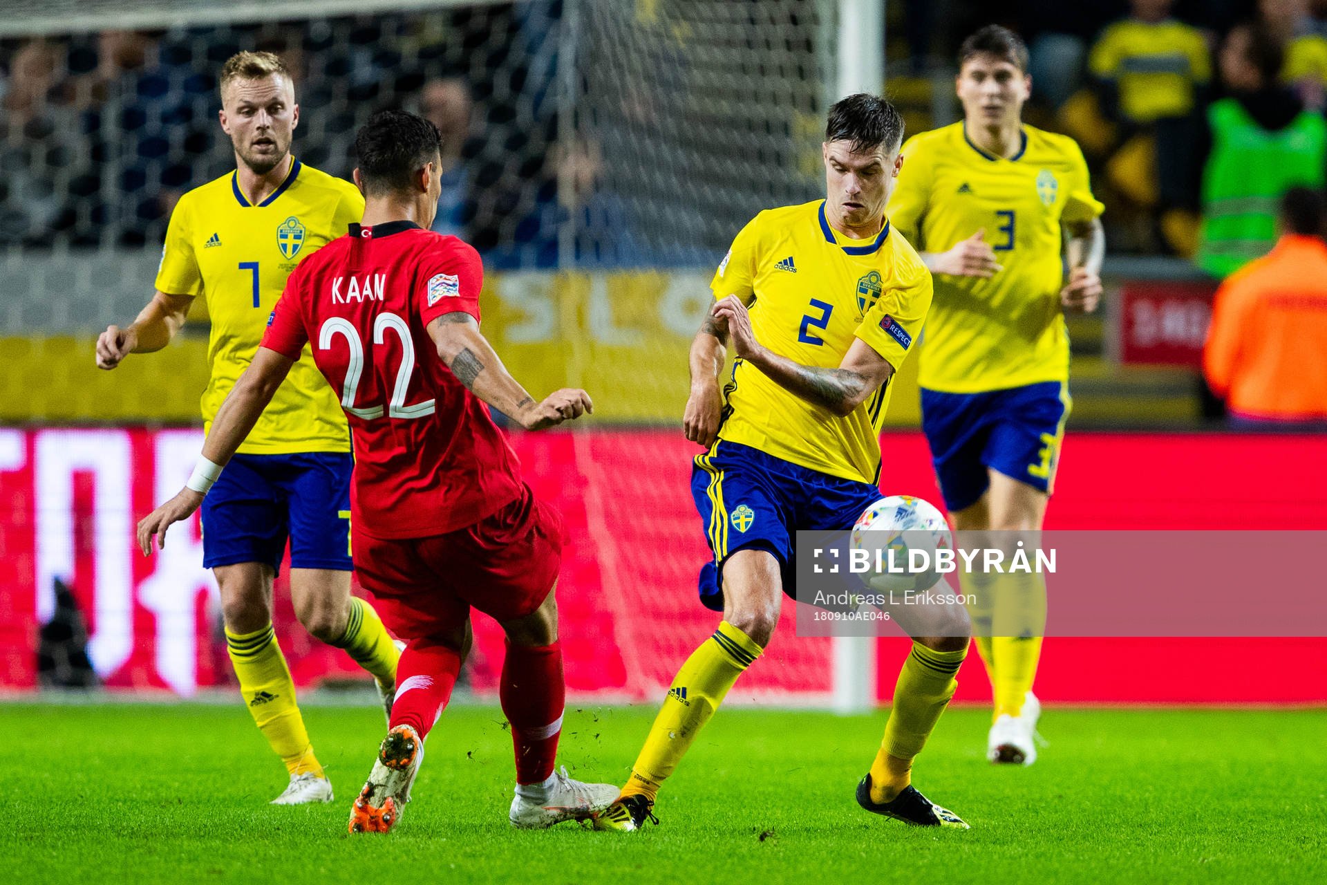 Kaan Ayhan of Turkey and Mikael Lustig of Sweden