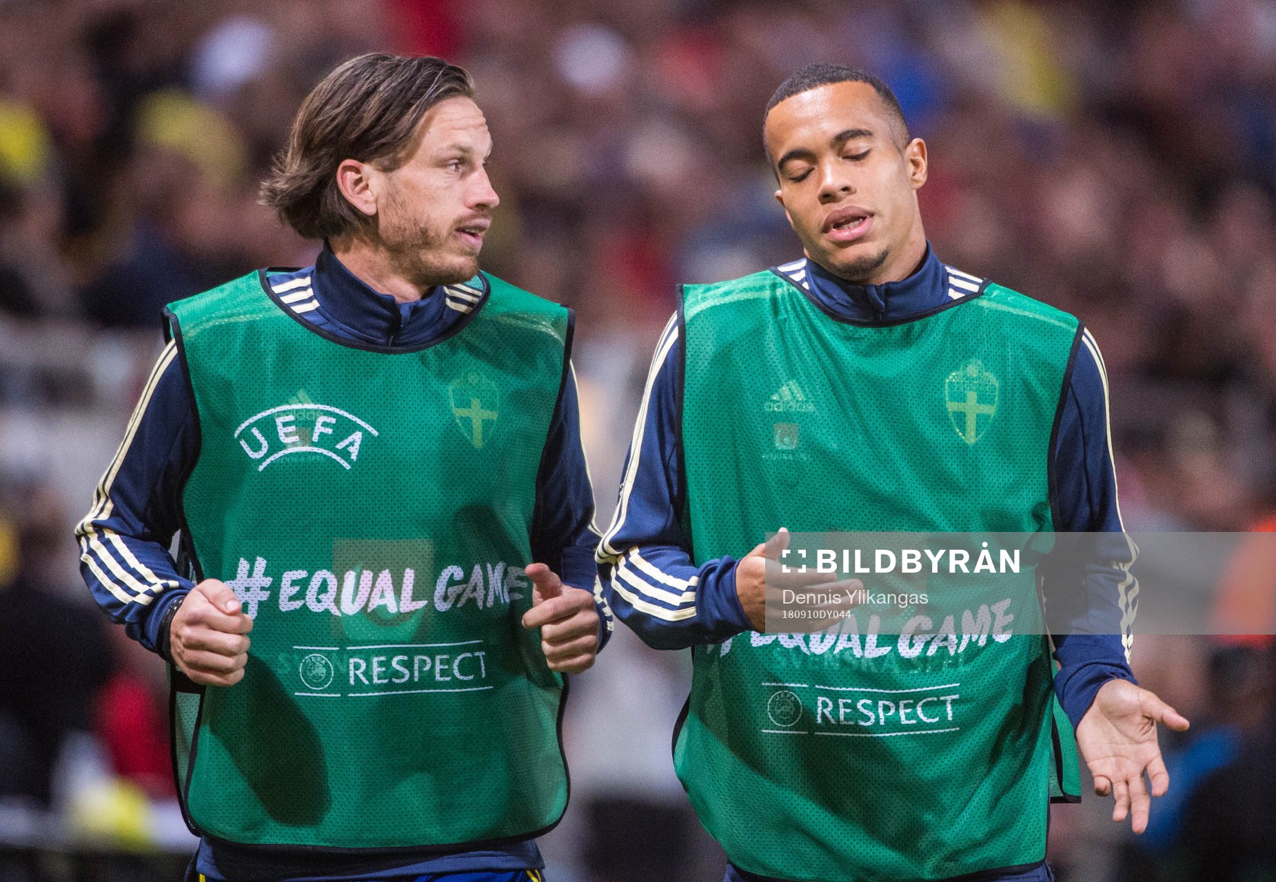 Gustav Svensson and Filip Helander of Sweden warming up