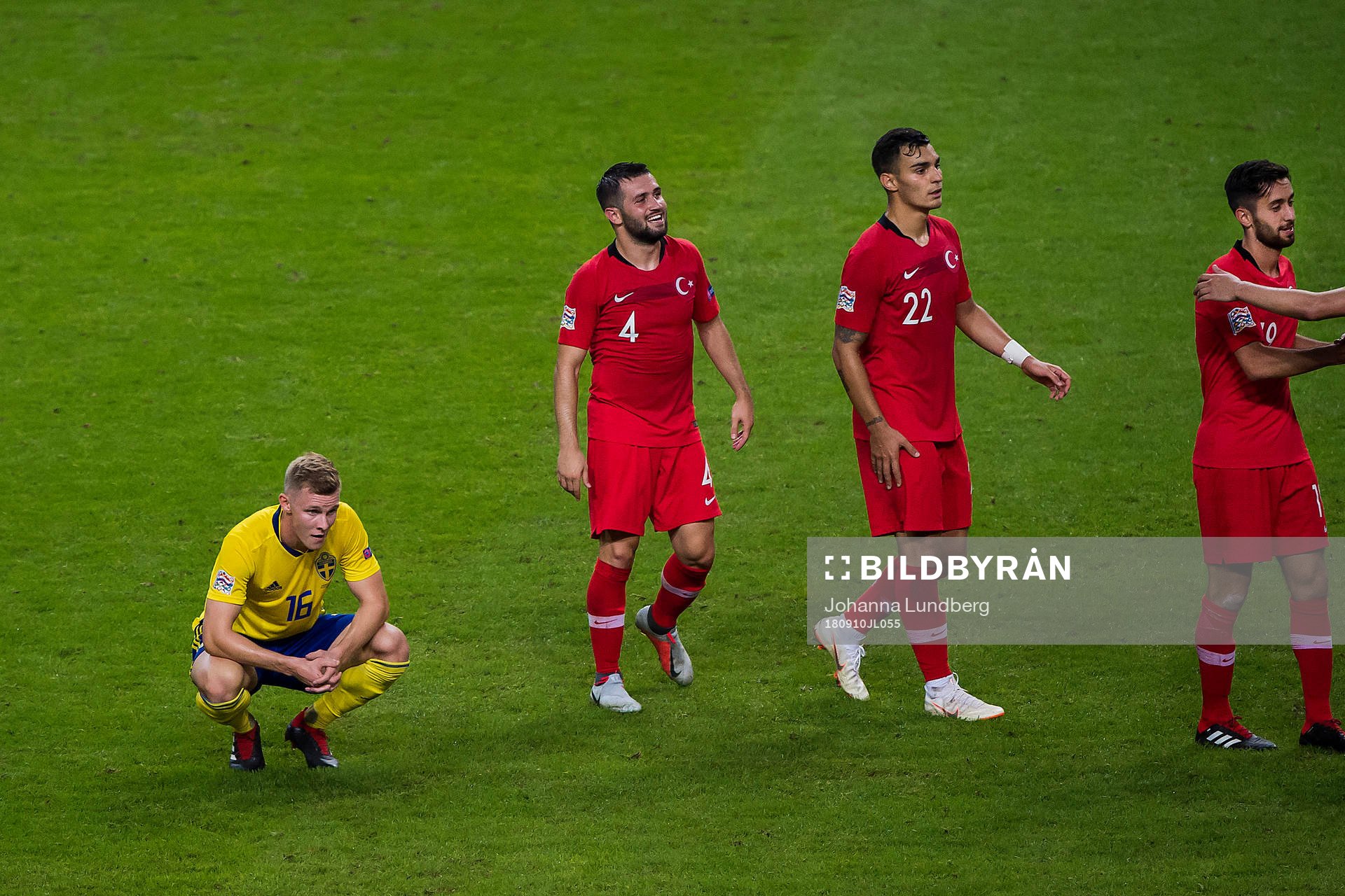 Marcus Rohdén, Emil Krafth and Pontus Jansson of Sweden