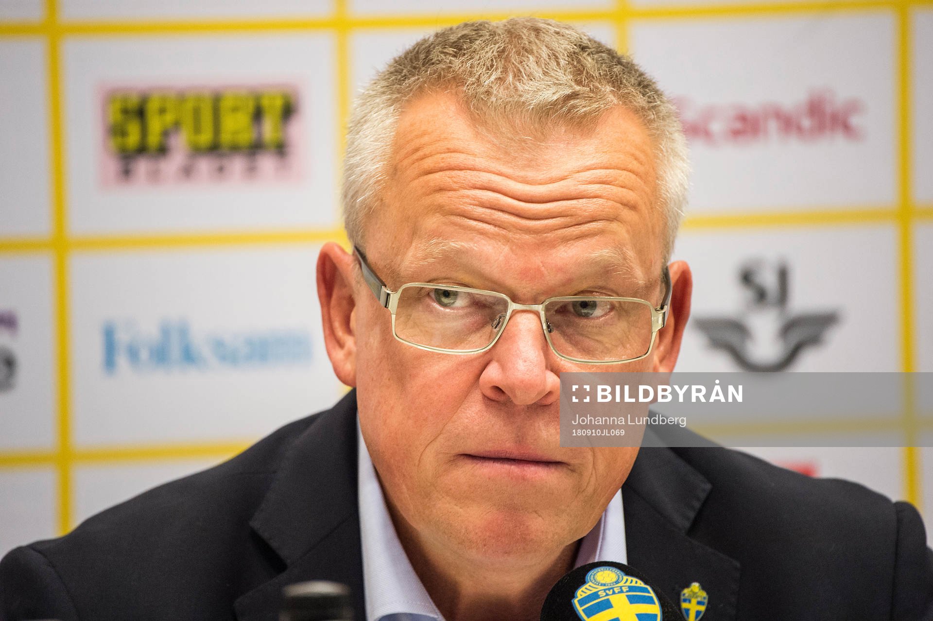 head coach Janne Andersson of Sweden attends a press