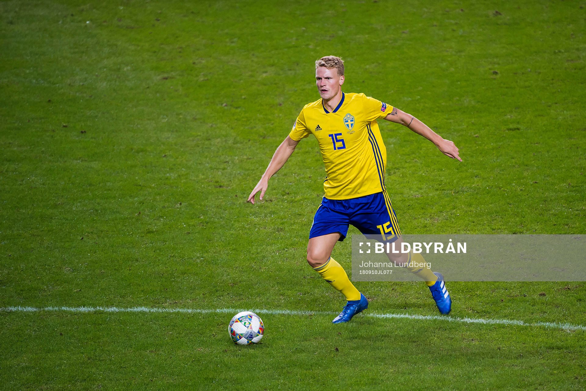 Oscar Hiljemark of Sweden