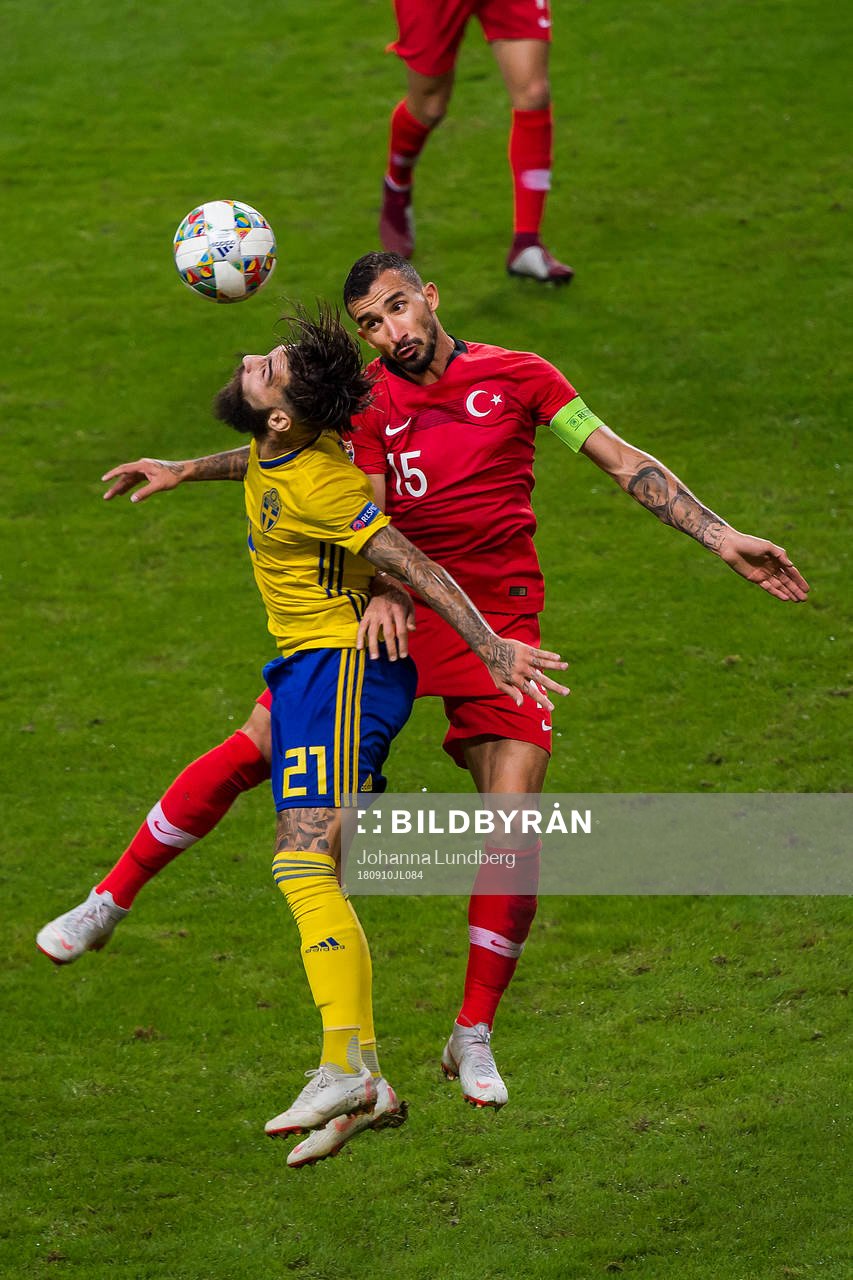 Jimmy Durmaz of Sweden and Mehmet Topal of Turkey during the Nations League match between Sweden and Turkey on september 10, 2018 in Stockholm.