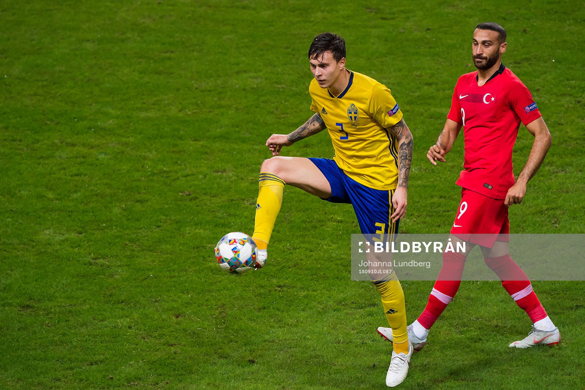 Victor Nilsson Lindelöf of Sweden and Cenk Tosun of Turkey