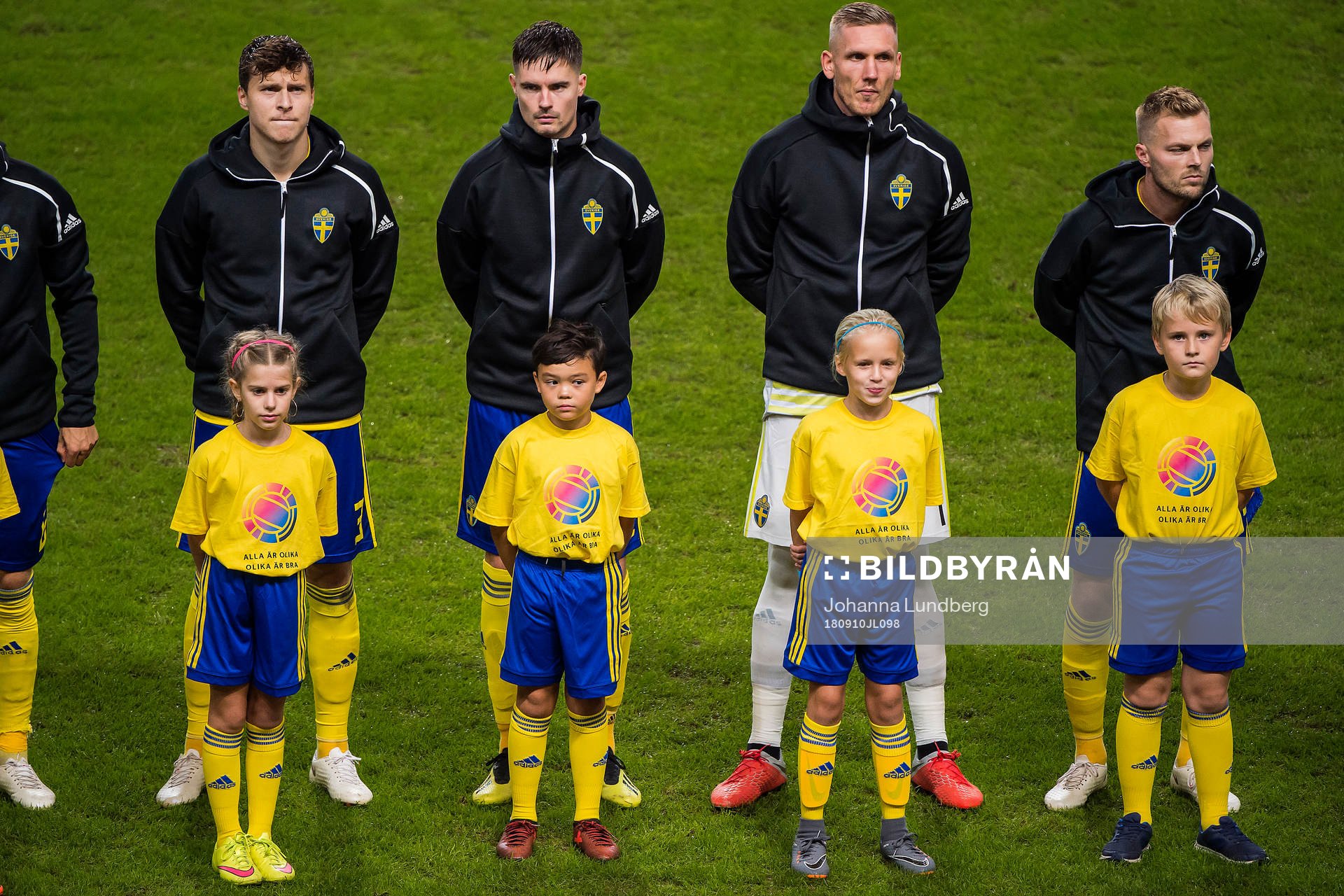 Victor Nilsson Lindelöf, Mikael Lustig, goalkeeper Robin