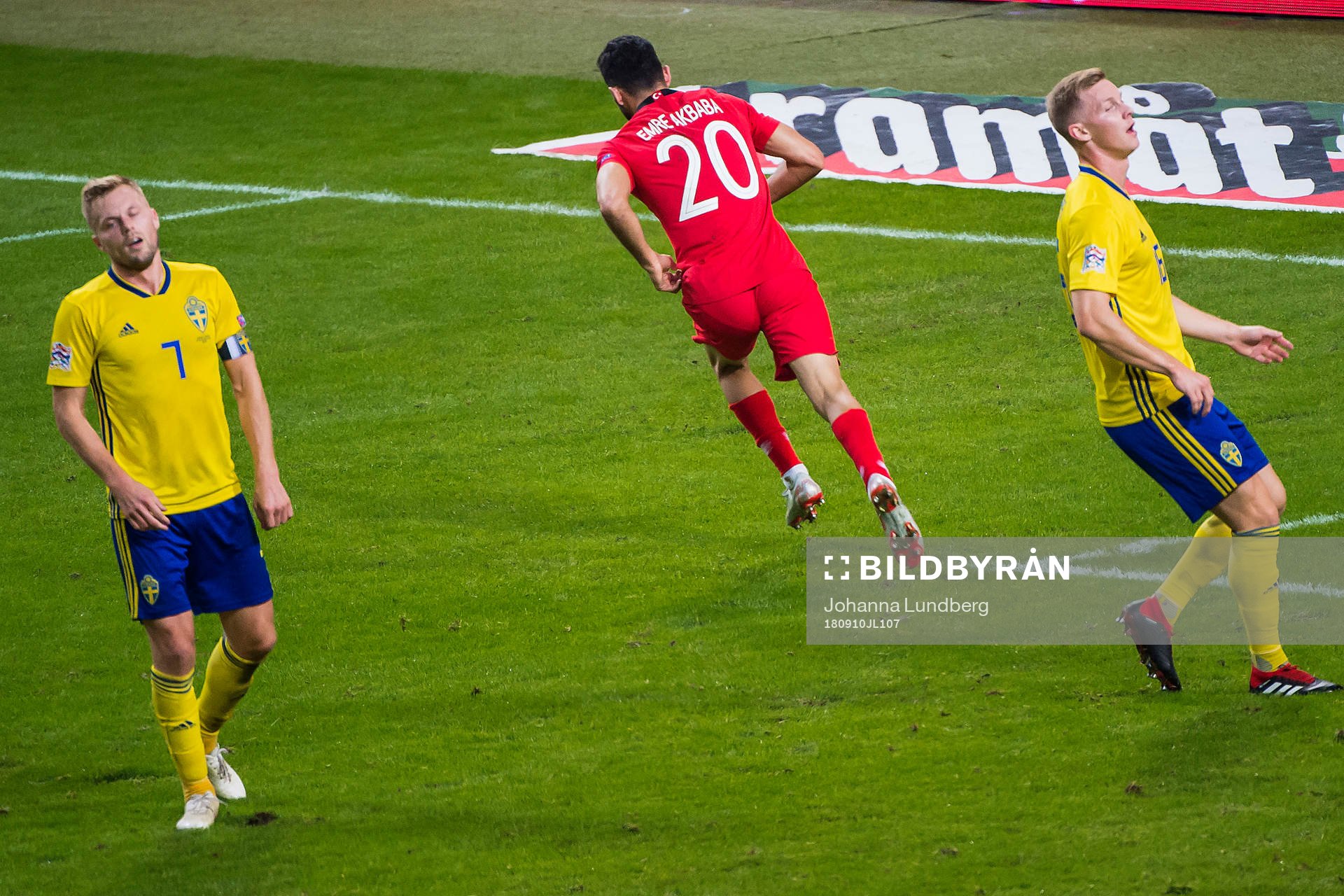 Sebastian Larsson and Emil Krafth of Sweden looks dejected