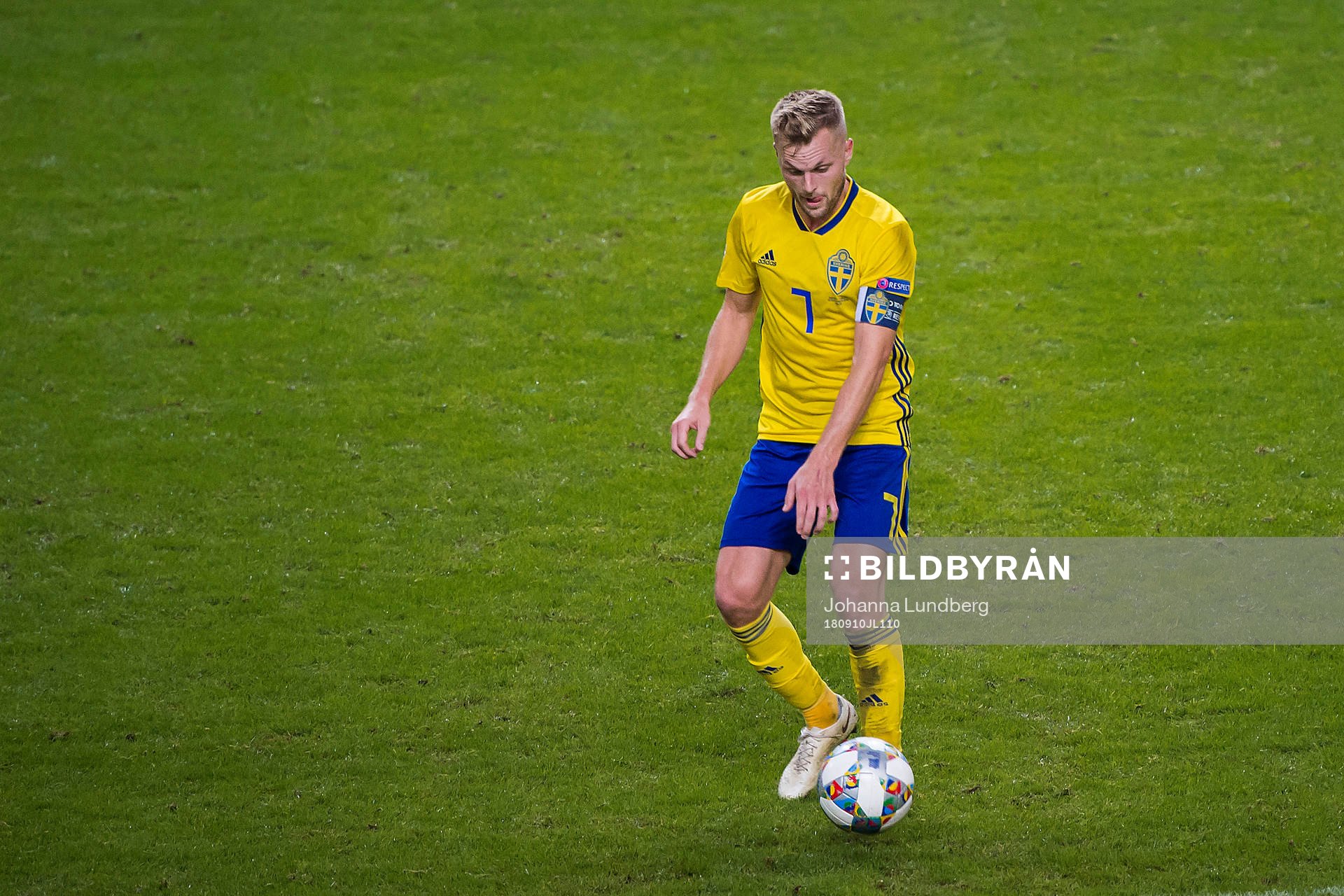 Sebastian Larsson of Sweden