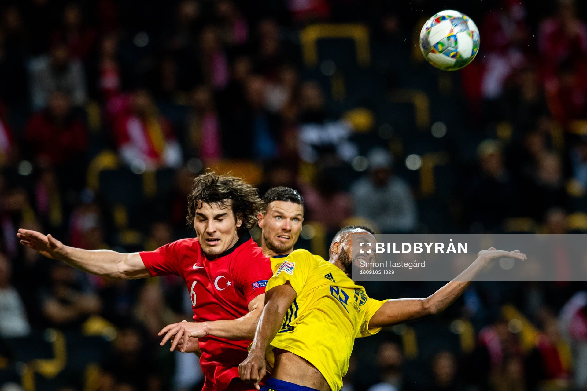 Caglar Söyuncu of Turkey and Isaac Kiese Thelin and Marcus