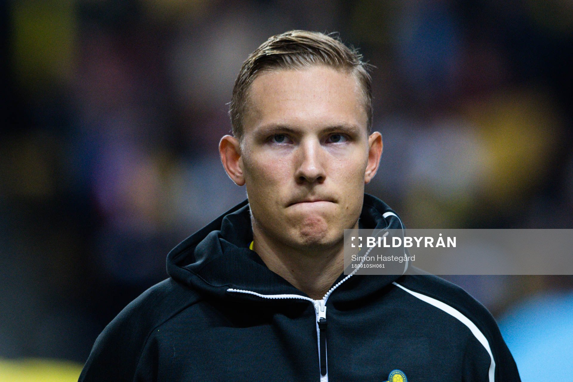 Ludwig Augustinsson of Sweden prior the Nations League